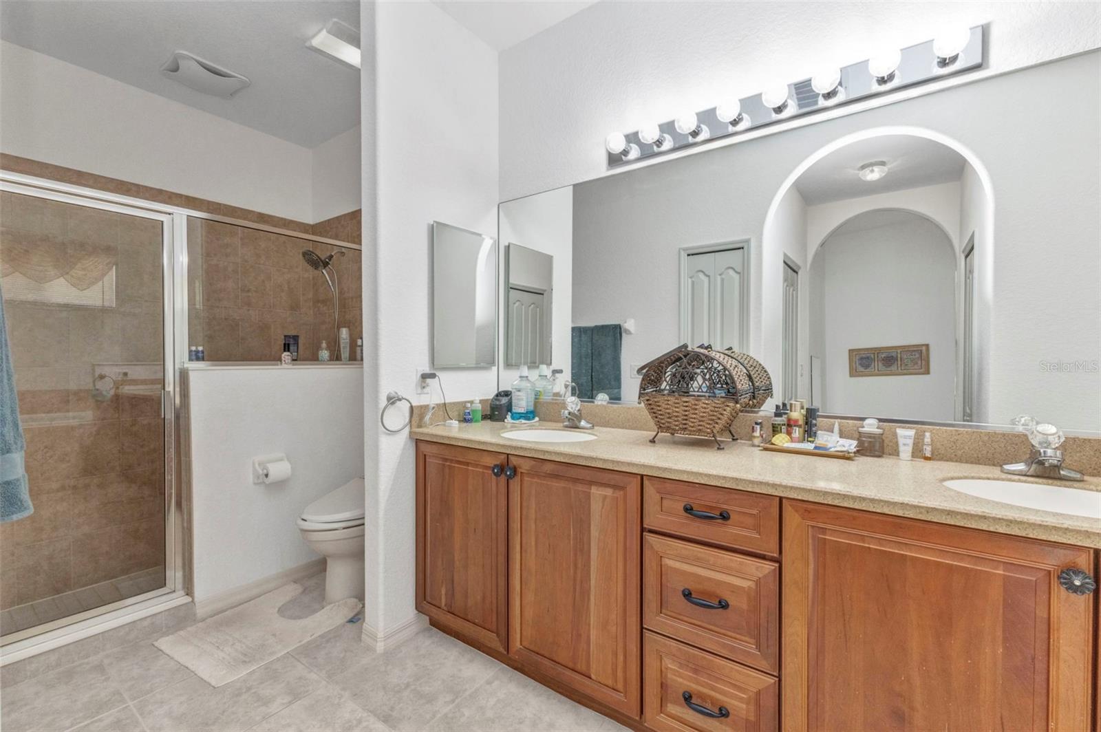 Image 14 of 42 For 24504 Buckingham Way