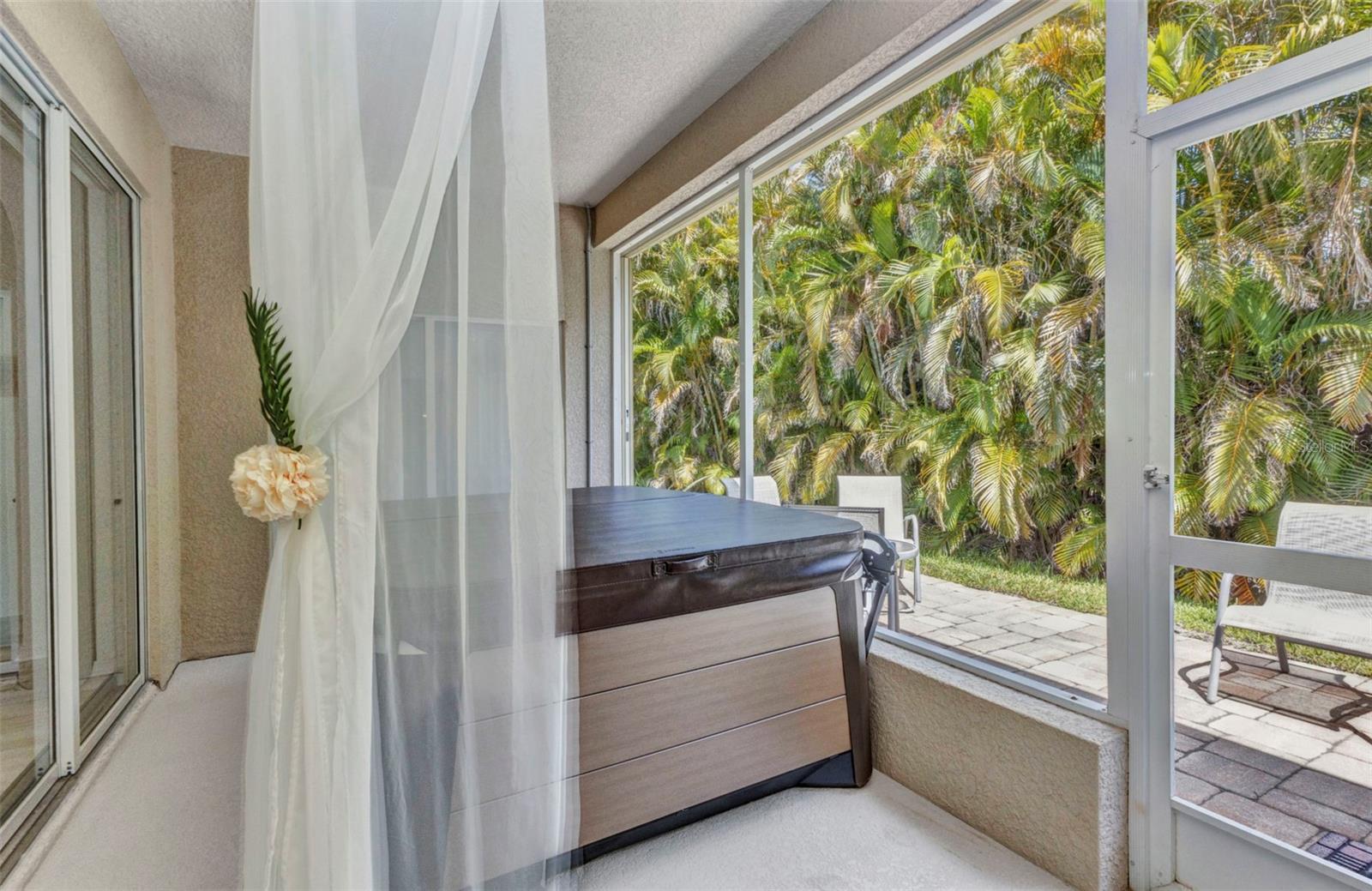 Image 6 of 42 For 24504 Buckingham Way