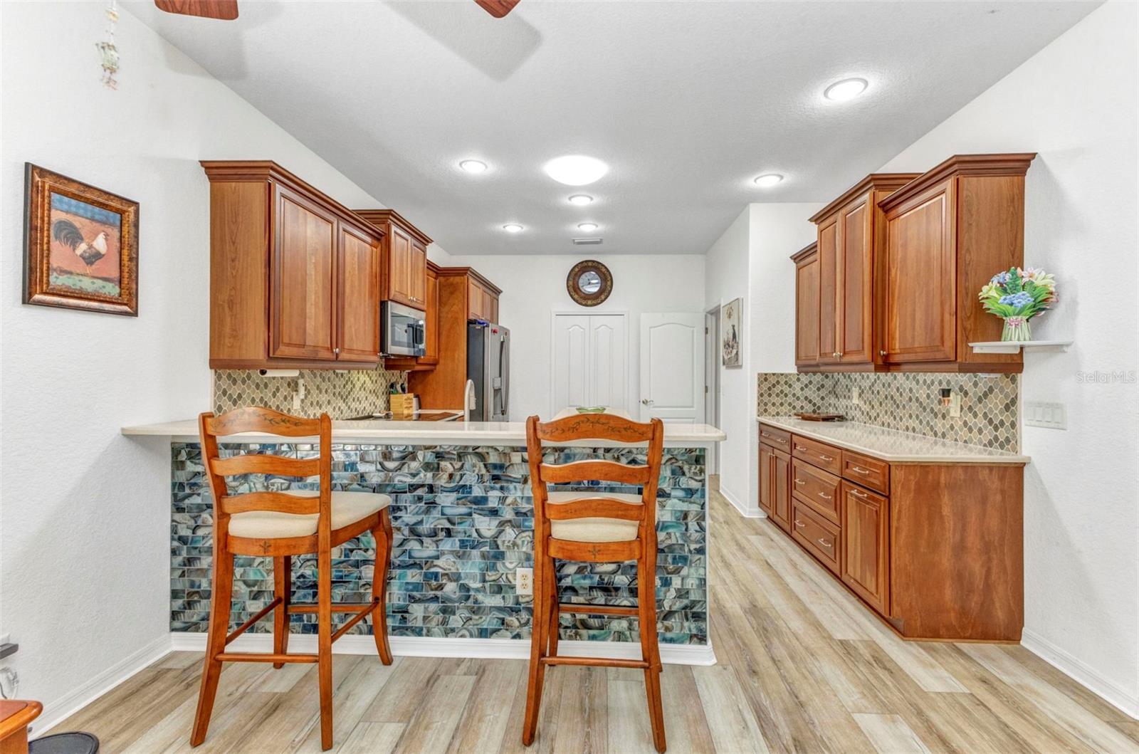 Image 9 of 42 For 24504 Buckingham Way