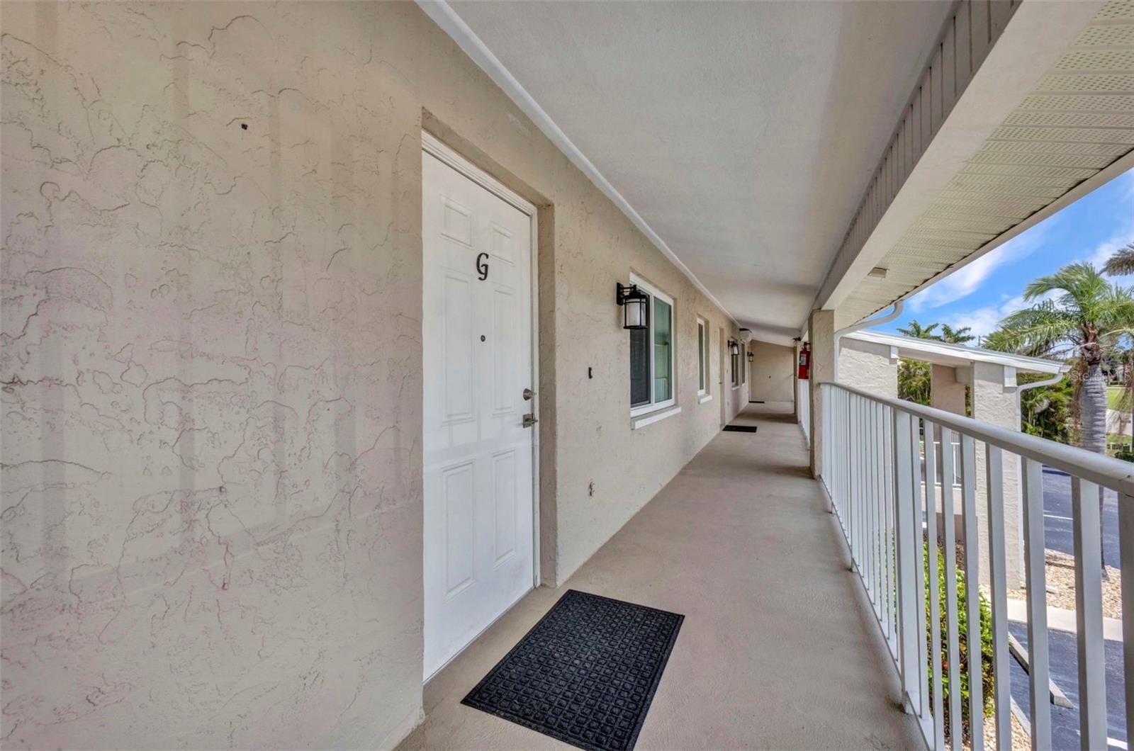 Image 3 of 41 For 1335 Mineo Drive G