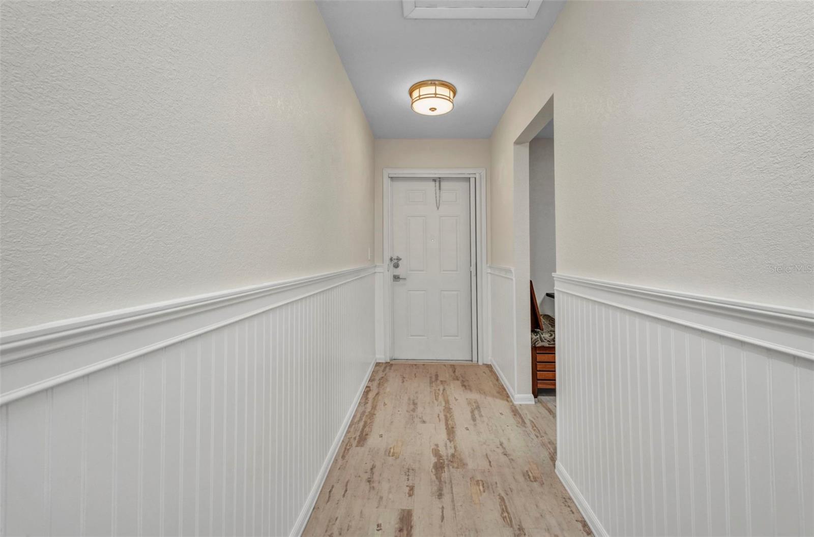 Image 8 of 41 For 1335 Mineo Drive G