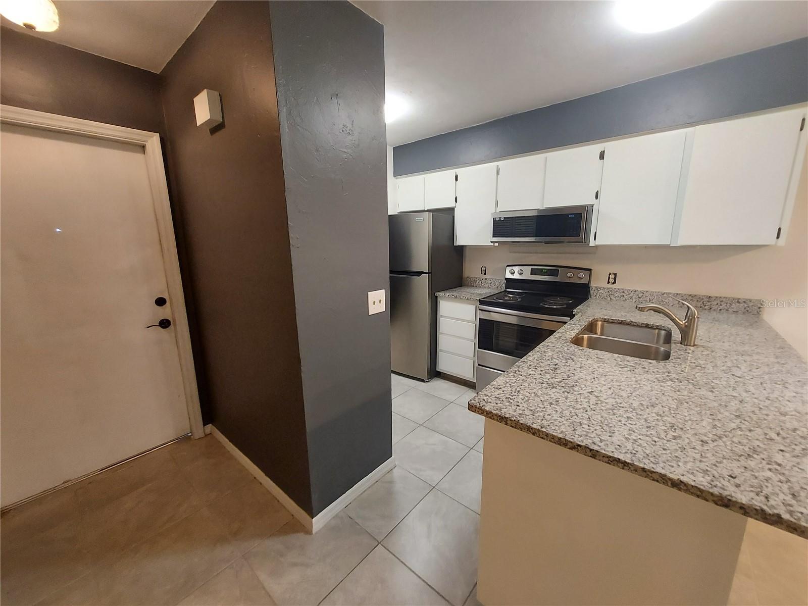 Image 6 of 26 For 22523 Westchester Boulevard F202