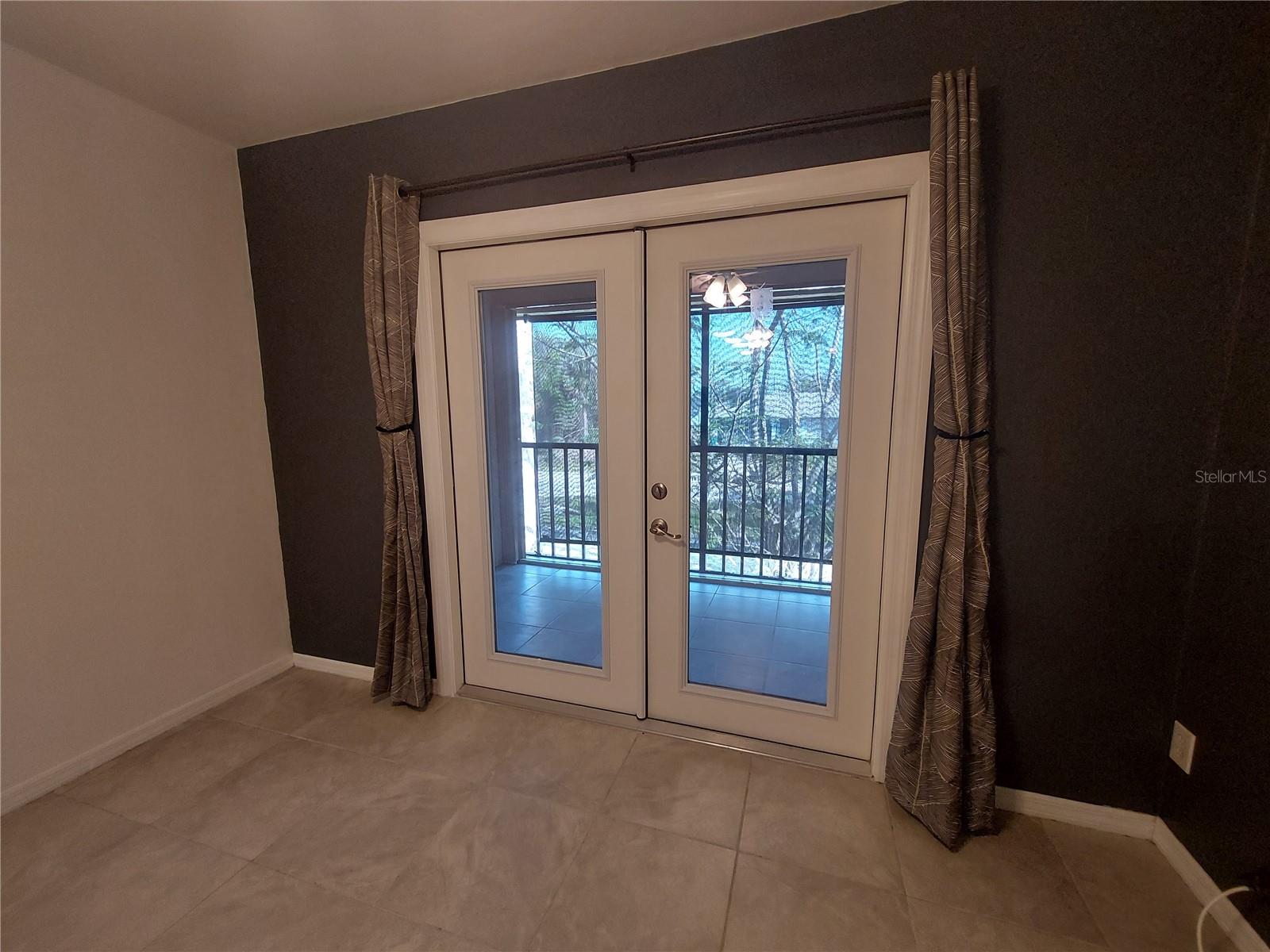 Image 8 of 26 For 22523 Westchester Boulevard F202