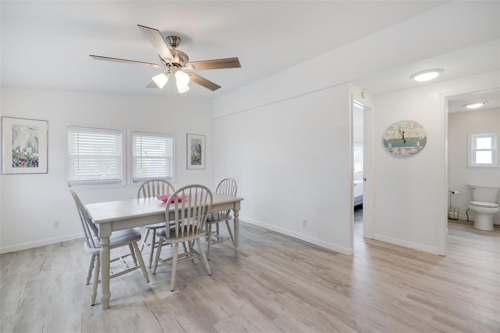 Image 5 of 20 For 16921 Windcrest Drive