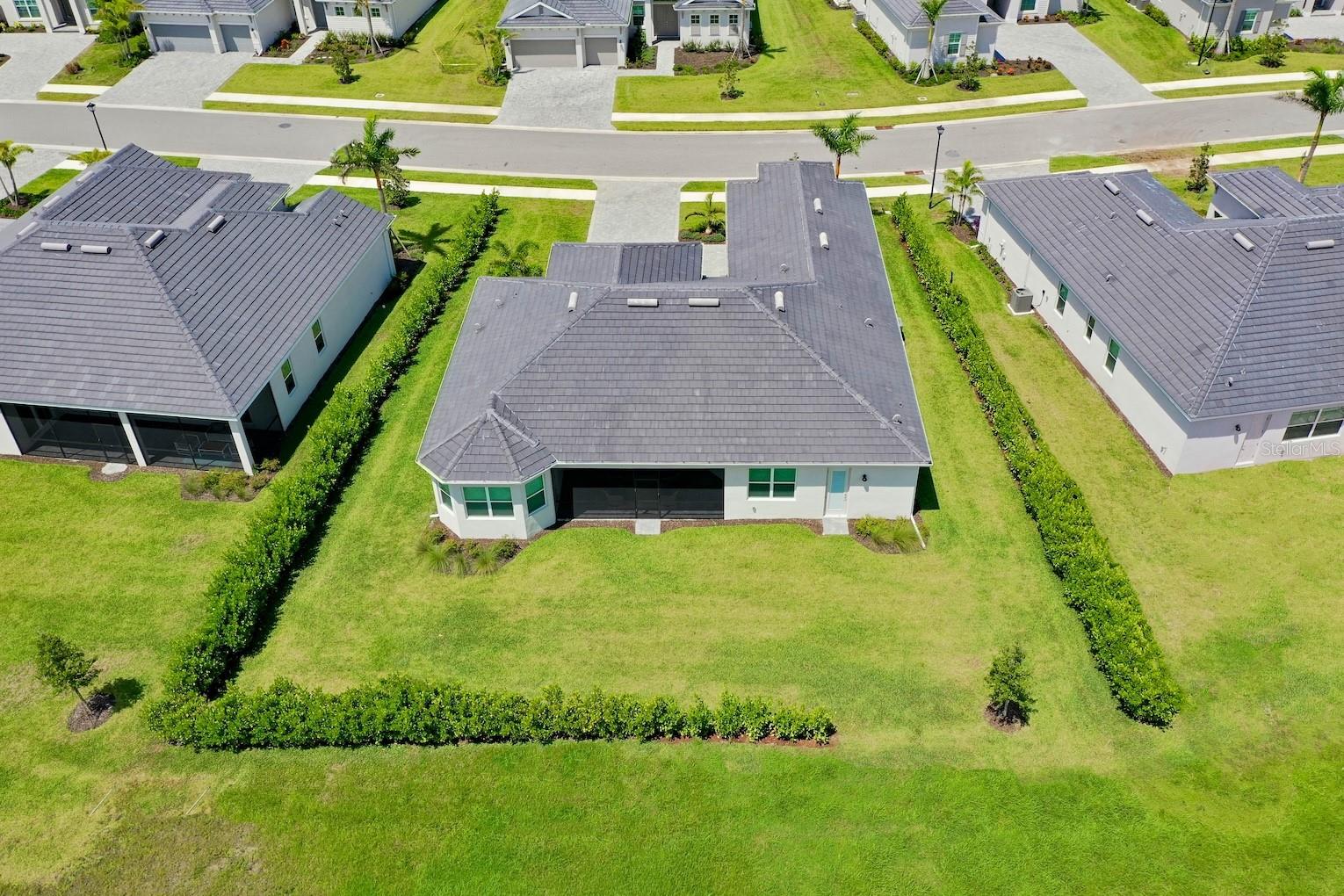 Image 4 of 78 For 17336 Sandpearl Road