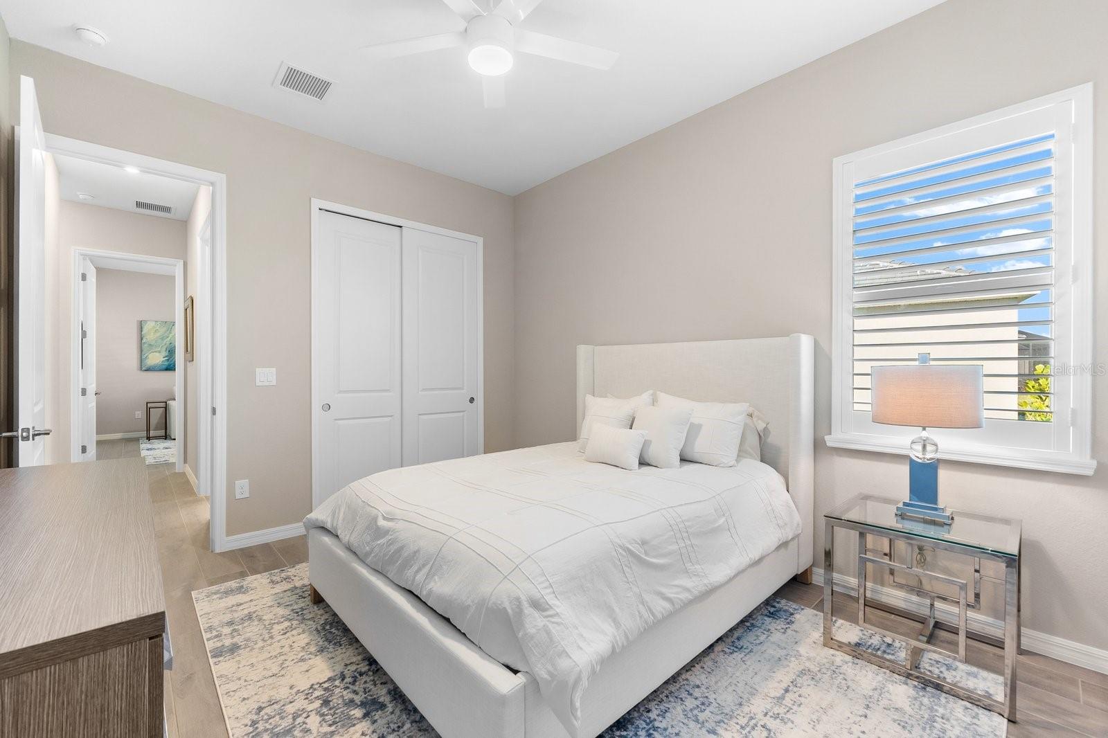 Image 41 of 78 For 17336 Sandpearl Road