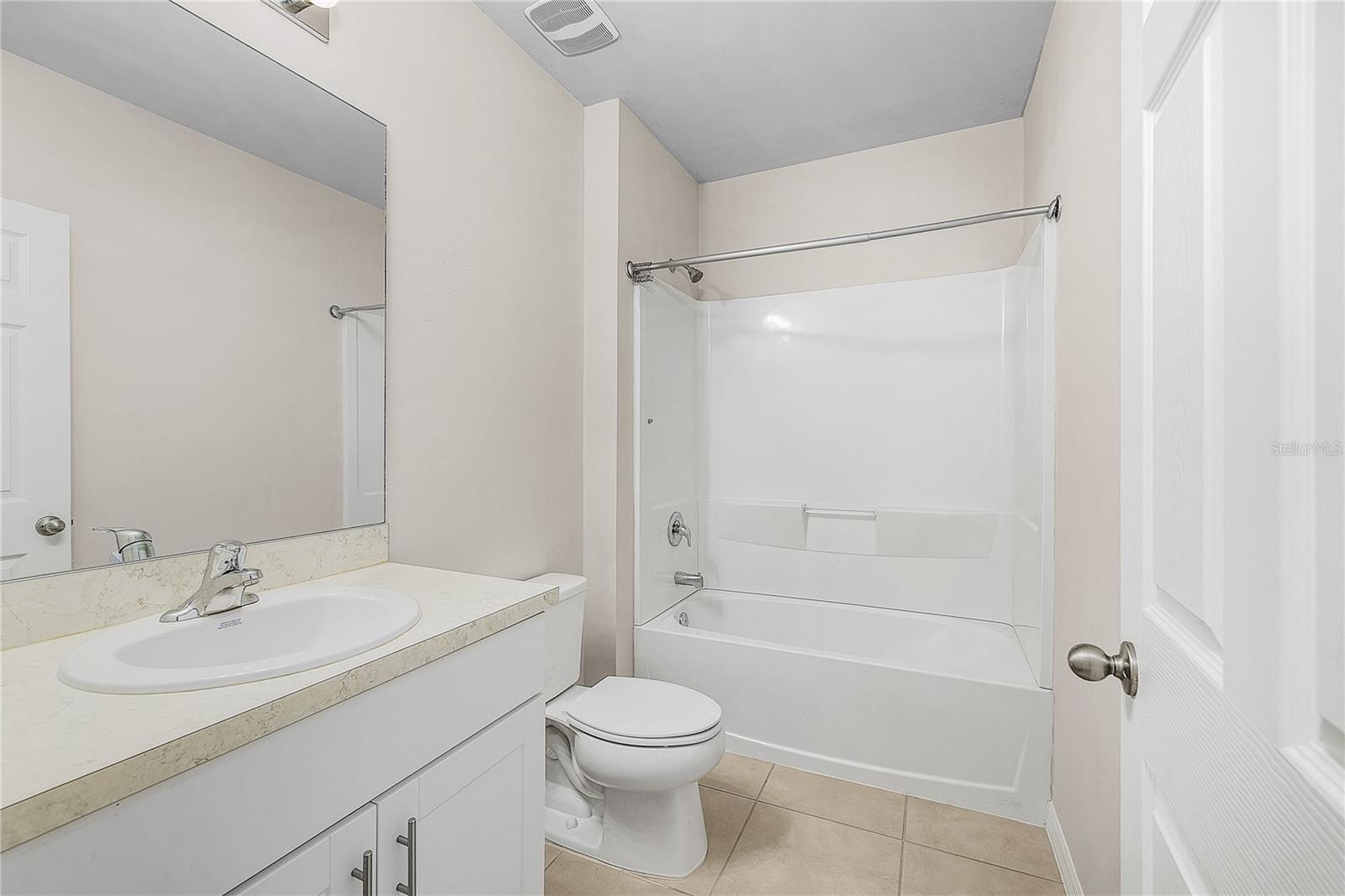 Image 8 of 40 For 616 Posadas Circle