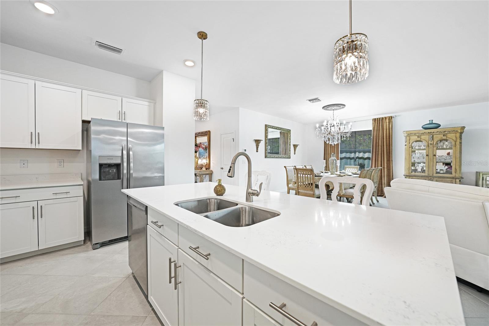Image 10 of 45 For 11383 Burgundy Drive