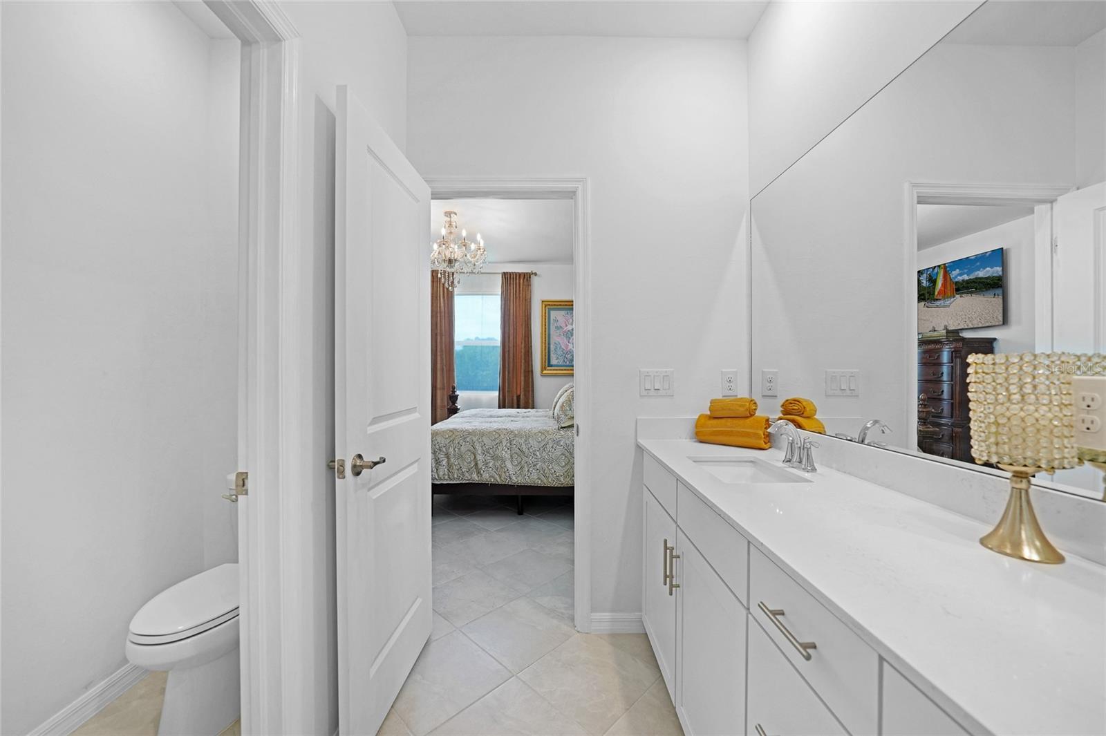 Image 17 of 45 For 11383 Burgundy Drive