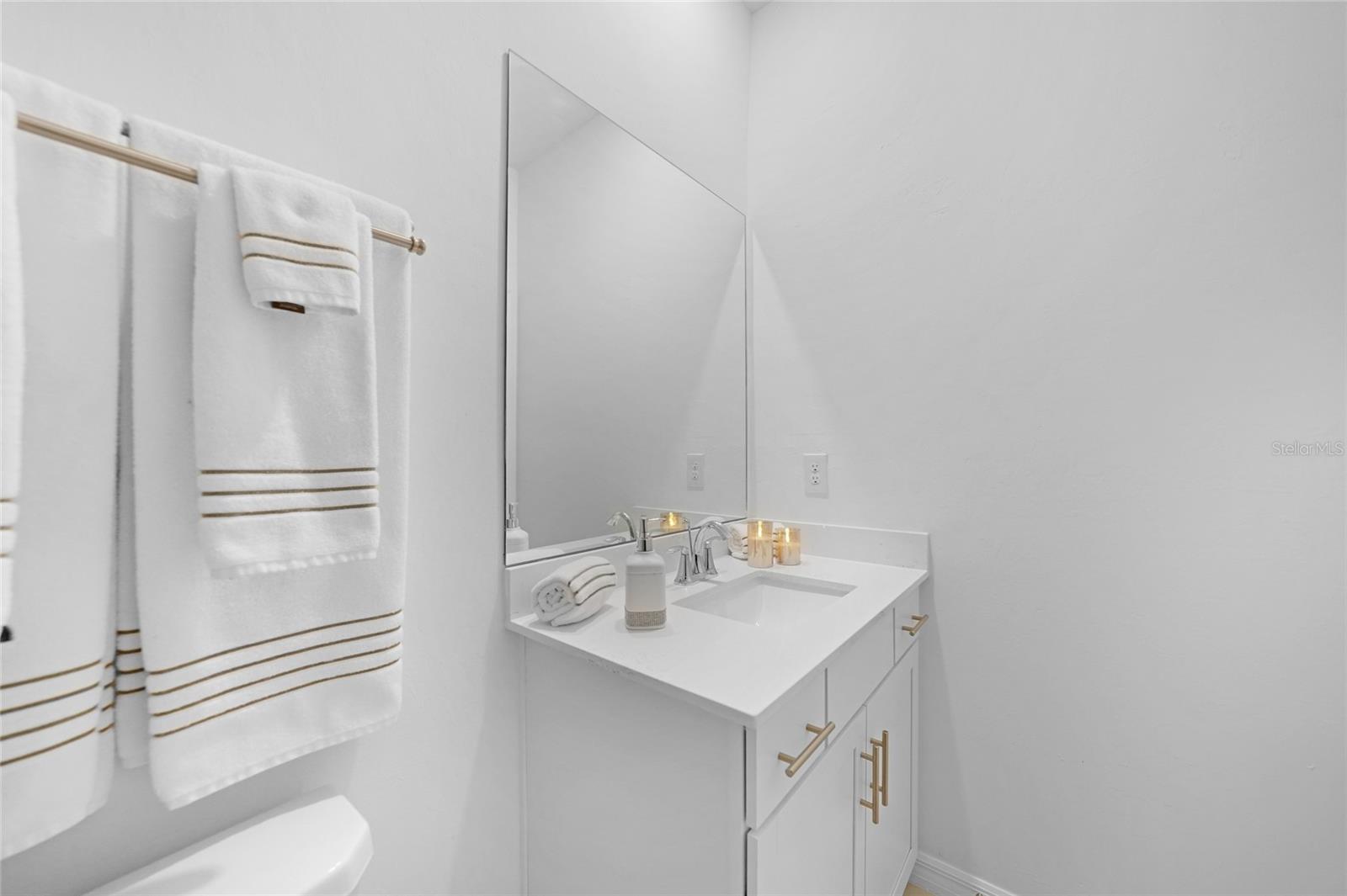 Image 22 of 45 For 11383 Burgundy Drive