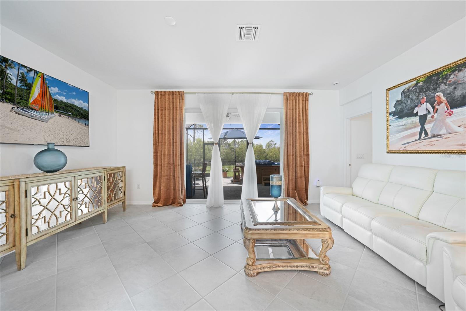 Image 4 of 45 For 11383 Burgundy Drive