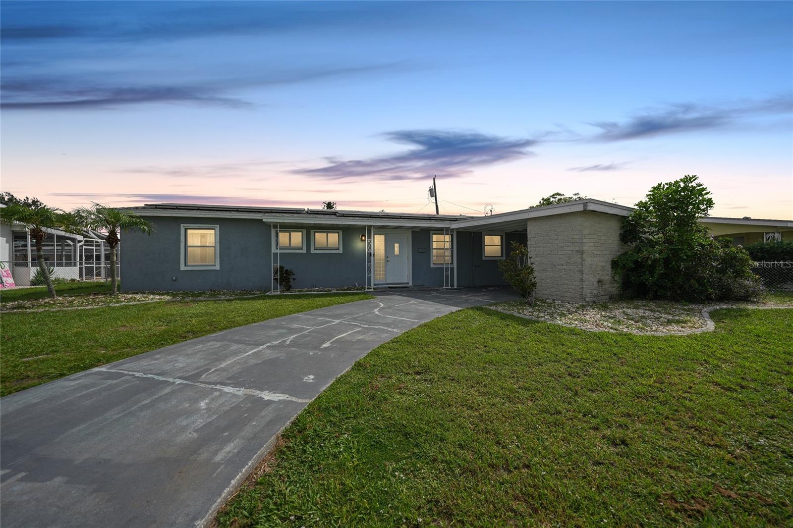 Image 32 of 33 For 21524 Edgewater Drive