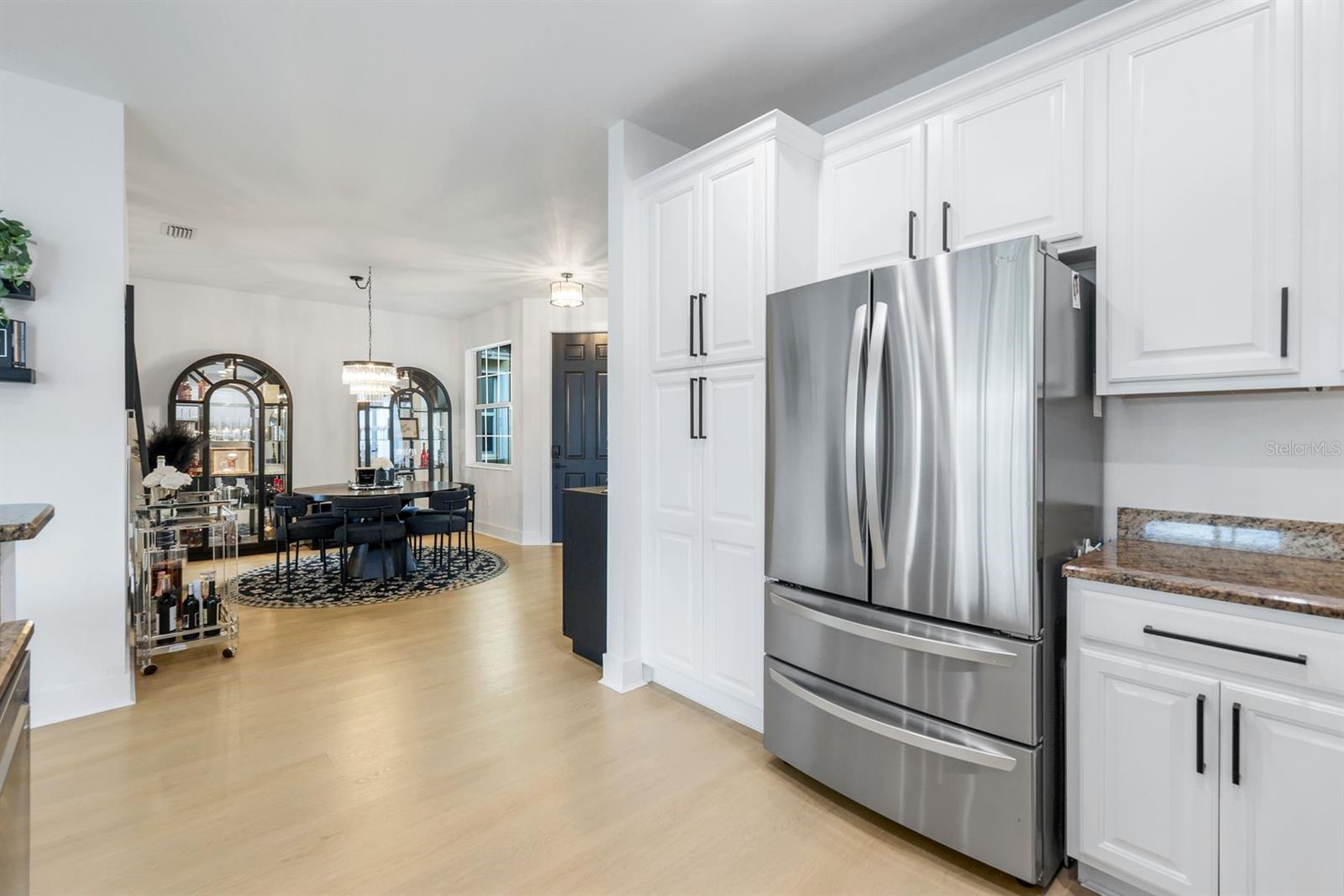 Image 9 of 36 For 10490 Spruce Pine Court