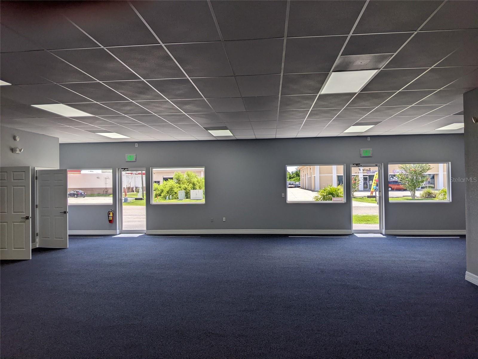 Image 4 of 9 For 23330 Harborview Road F