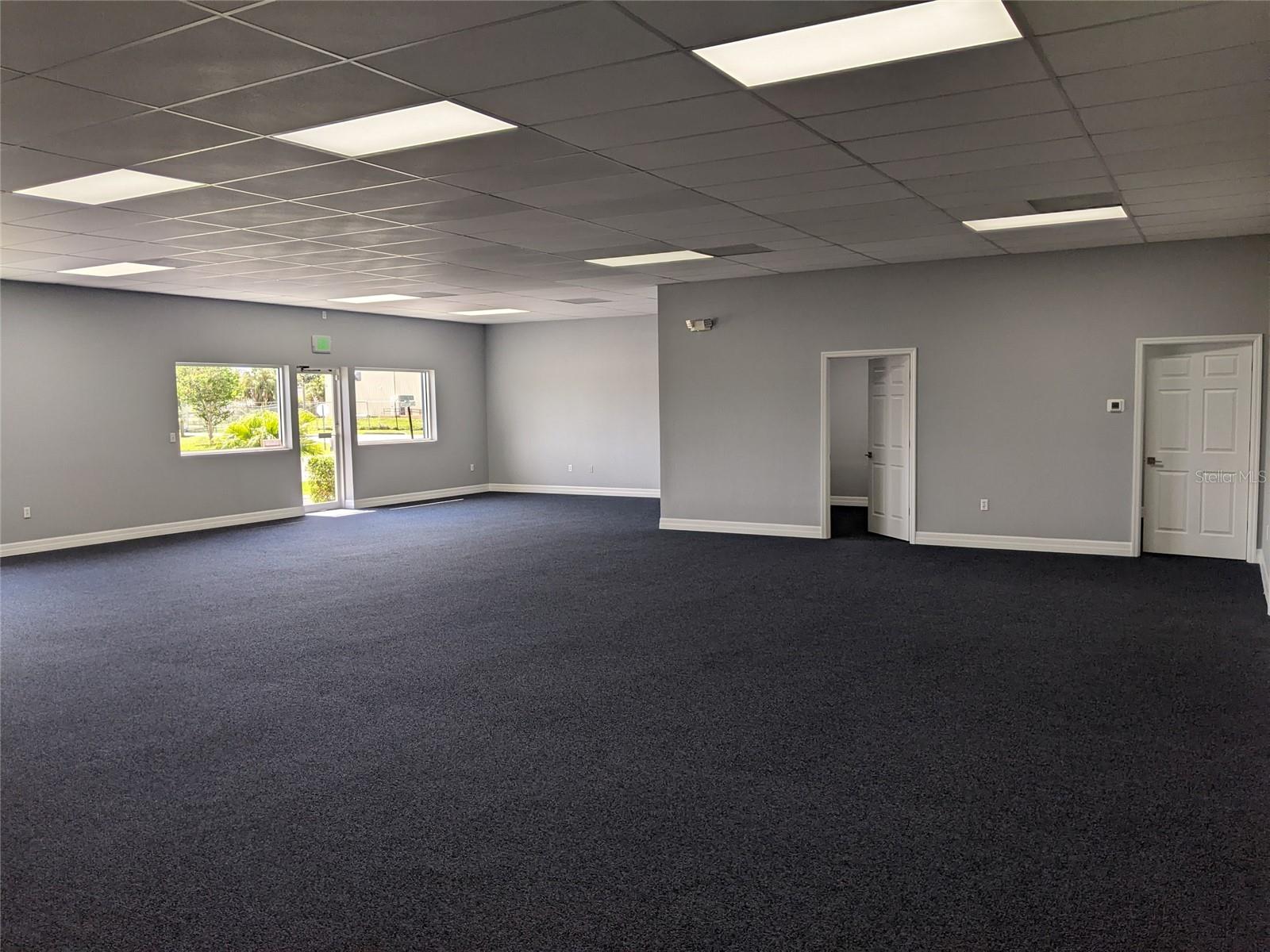 Image 6 of 9 For 23330 Harborview Road F