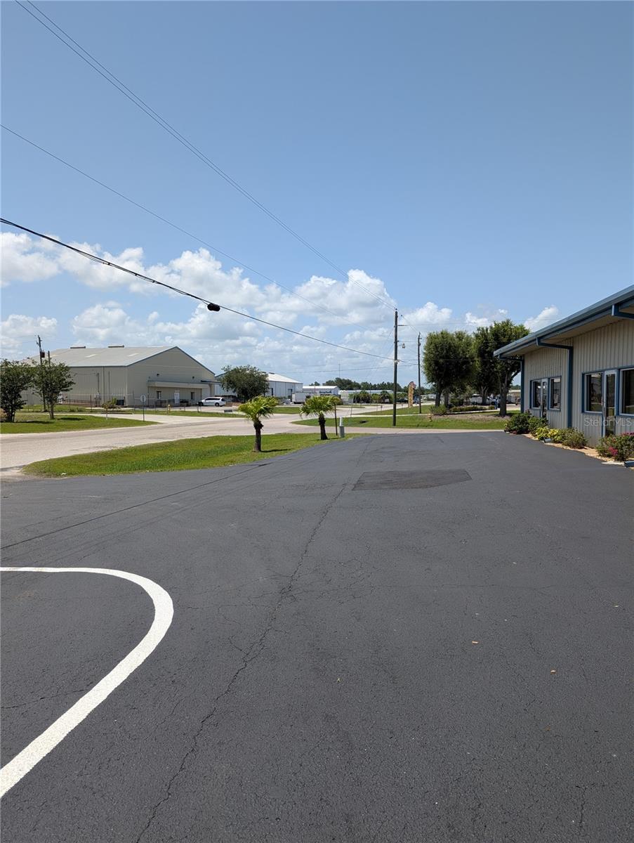 Image 9 of 9 For 23330 Harborview Road F