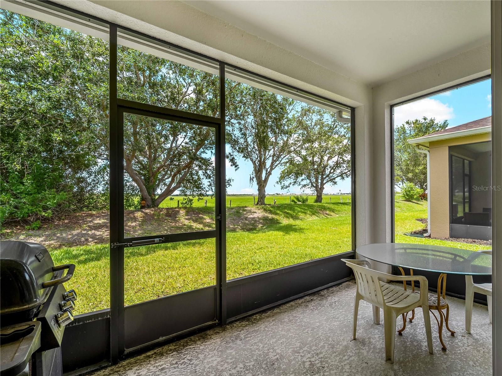 Image 27 of 39 For 8814 Tuscany Isles Drive