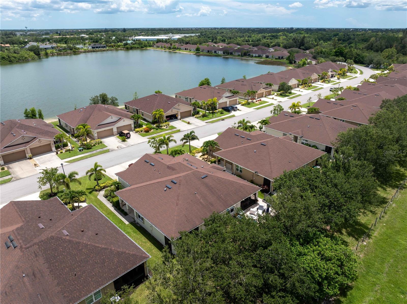 Image 38 of 39 For 8814 Tuscany Isles Drive
