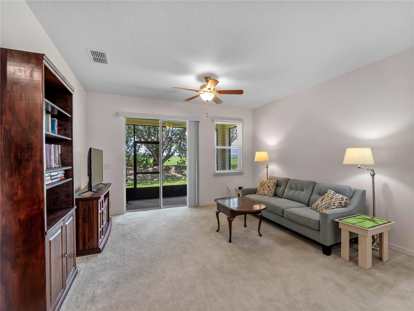 Image 6 of 39 For 8814 Tuscany Isles Drive