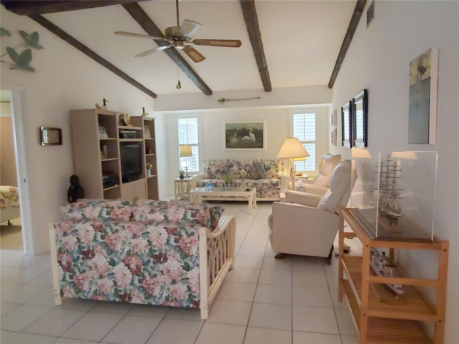 Image 10 of 59 For 2220 Broad Ranch Dr