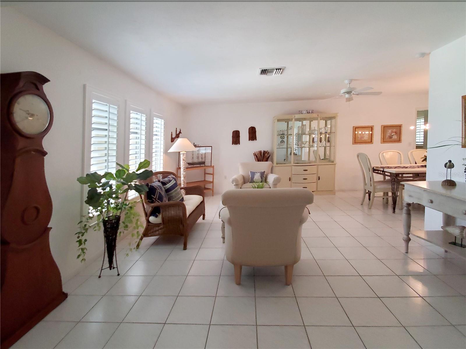 Image 2 of 59 For 2220 Broad Ranch Dr