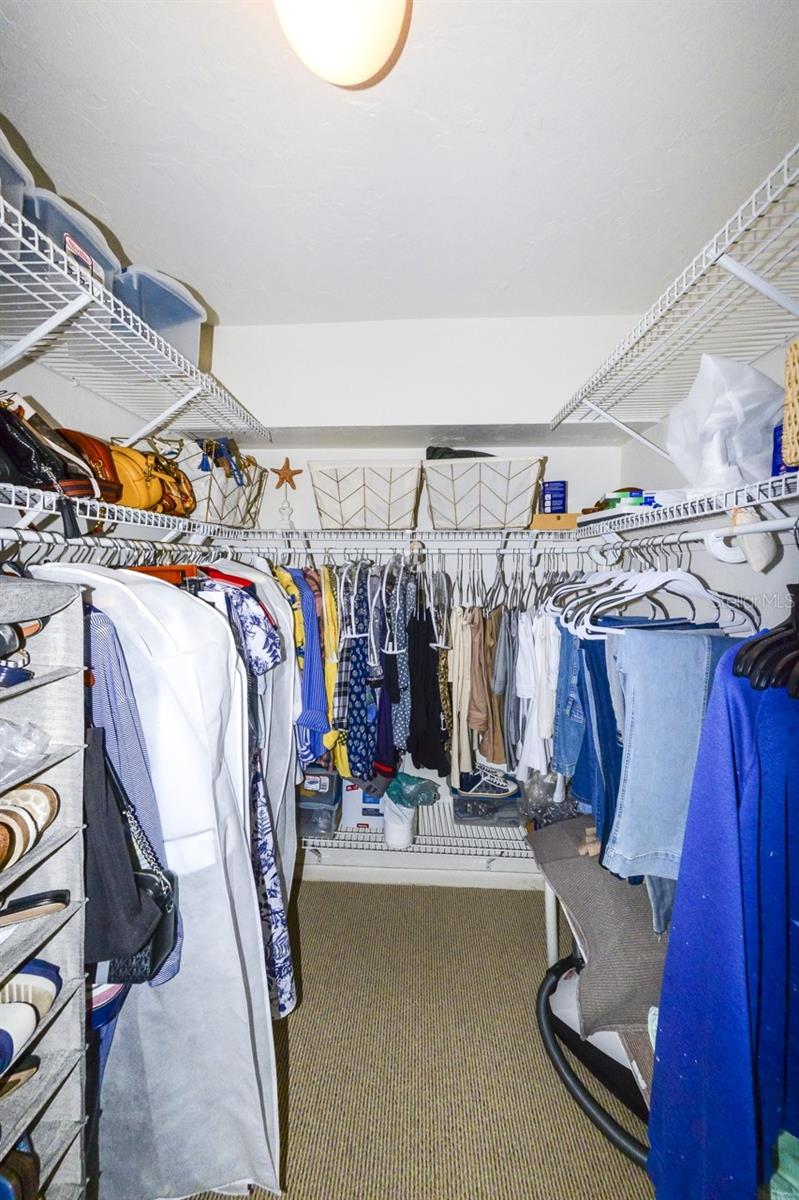 Image 31 of 59 For 2220 Broad Ranch Dr