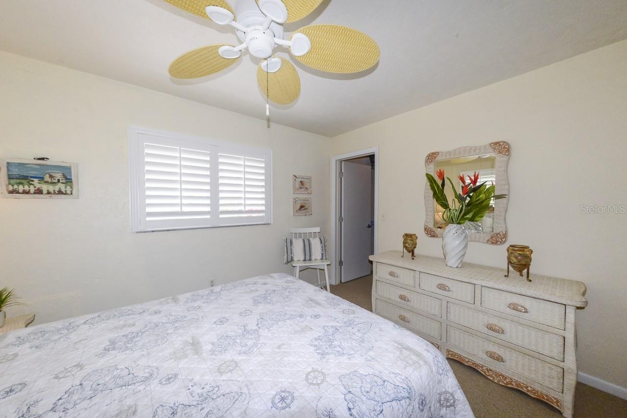 Image 38 of 59 For 2220 Broad Ranch Dr