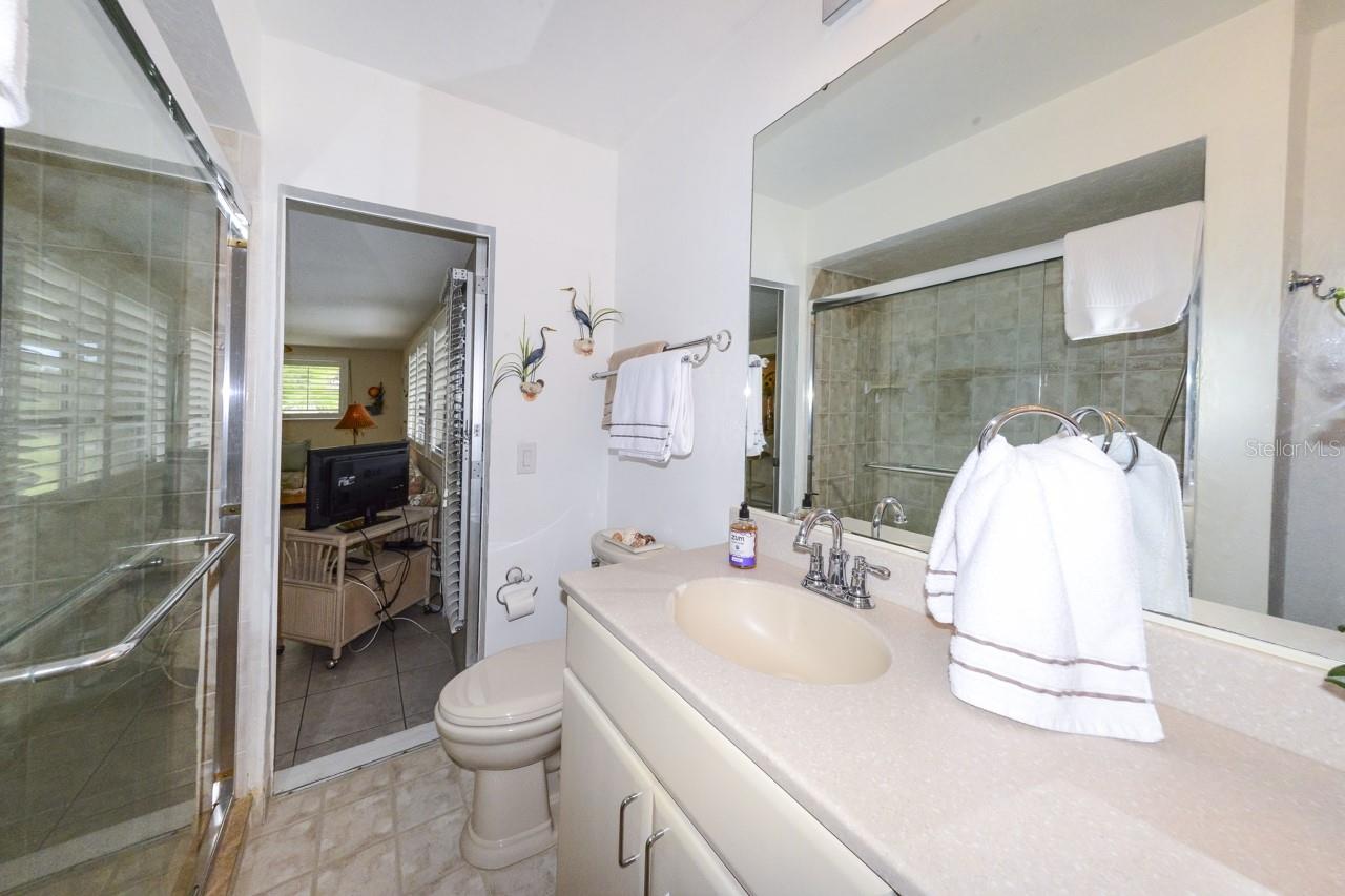Image 41 of 59 For 2220 Broad Ranch Dr