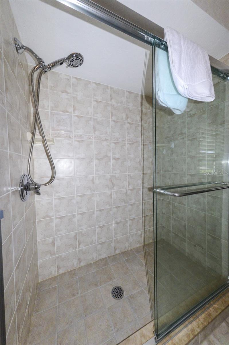 Image 43 of 59 For 2220 Broad Ranch Dr