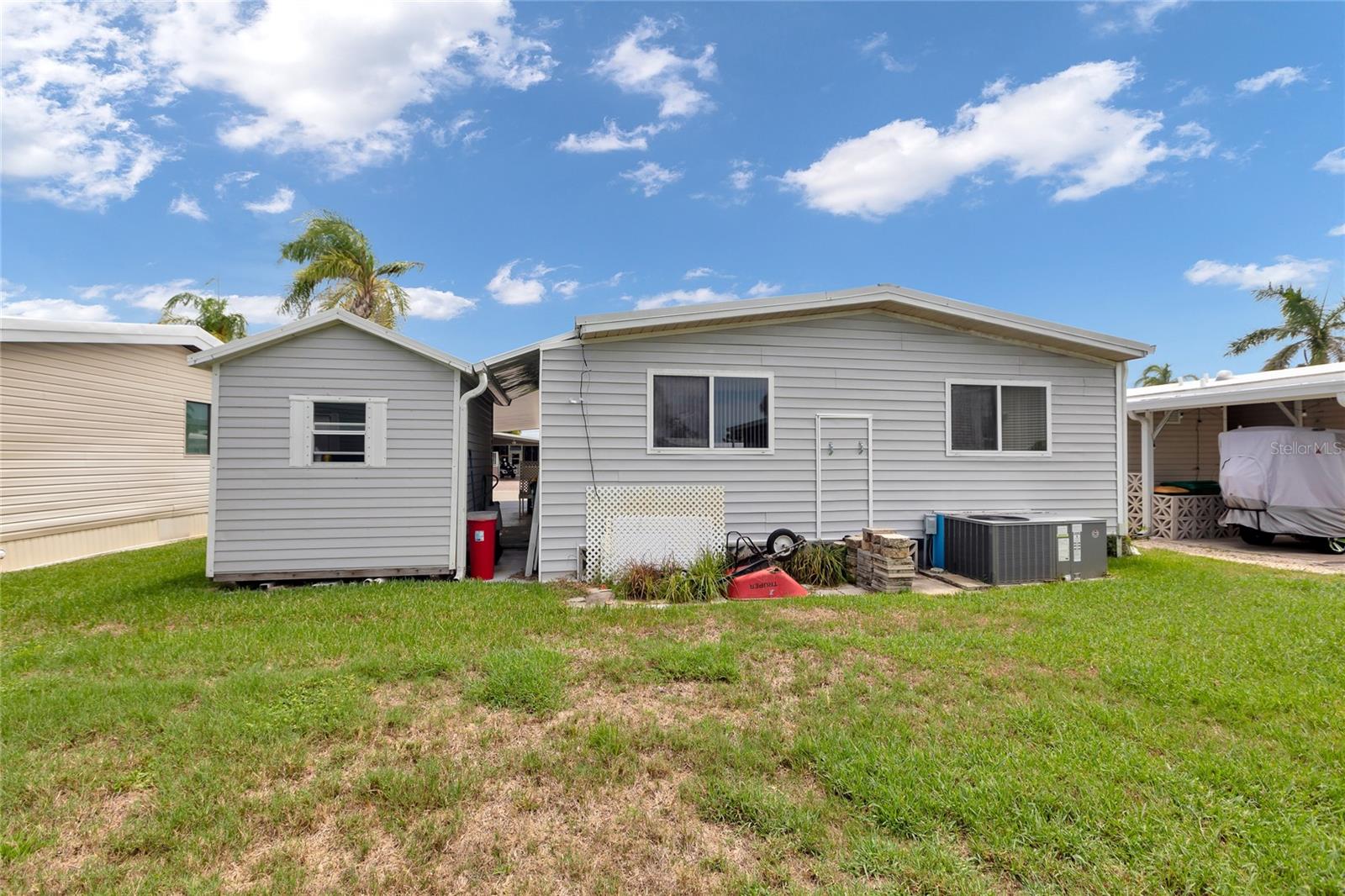 Image 21 of 64 For 2100 Kings Highway 1052