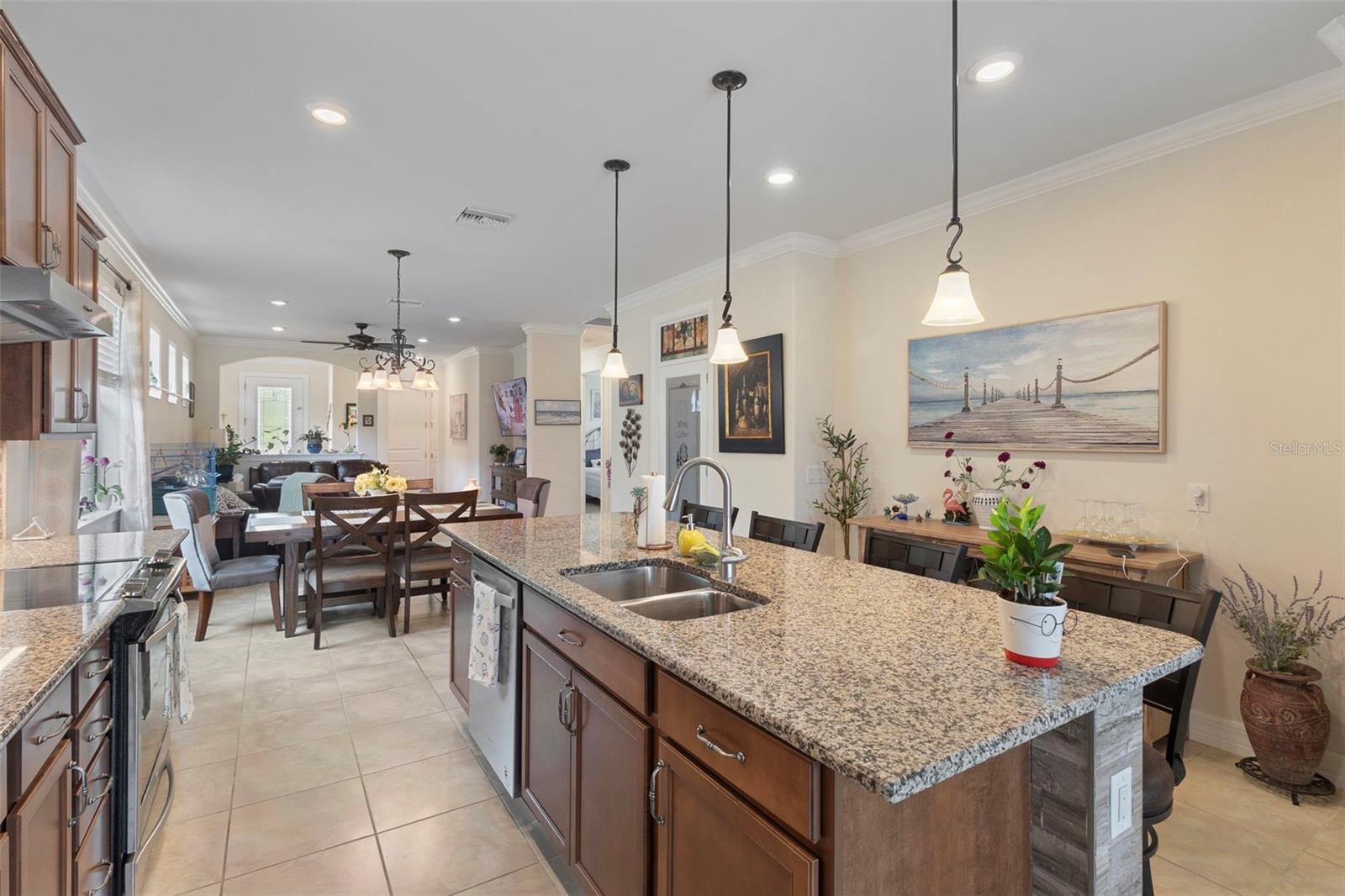 Image 12 of 42 For 13935 Campoleone Street