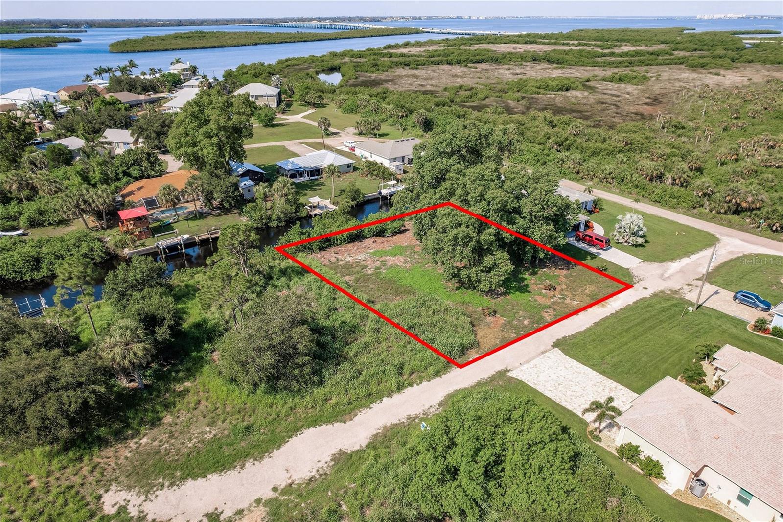 Image 15 of 18 For 26423 Vershire Court