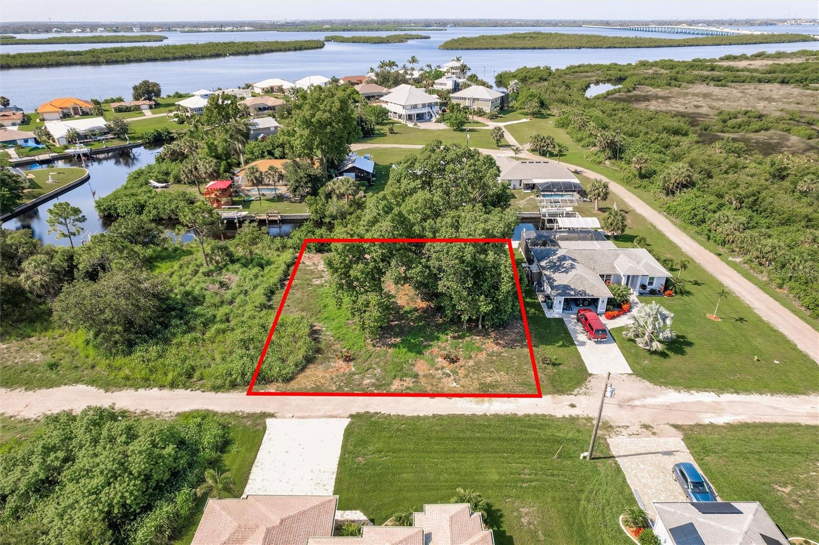 Image 16 of 18 For 26423 Vershire Court