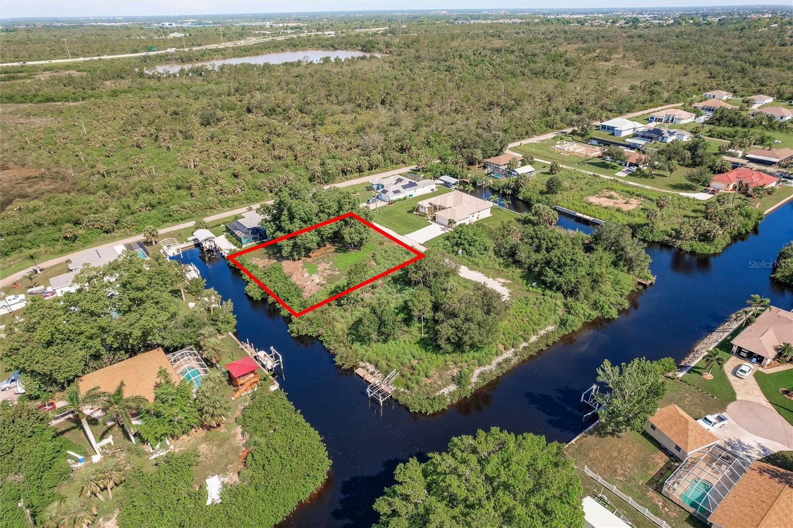 Image 7 of 18 For 26423 Vershire Court