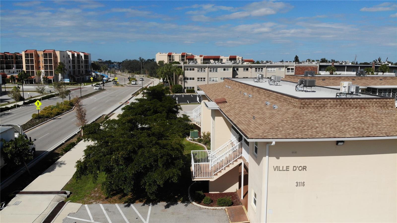 Image 27 of 28 For 3116 Harbor Boulevard 1b