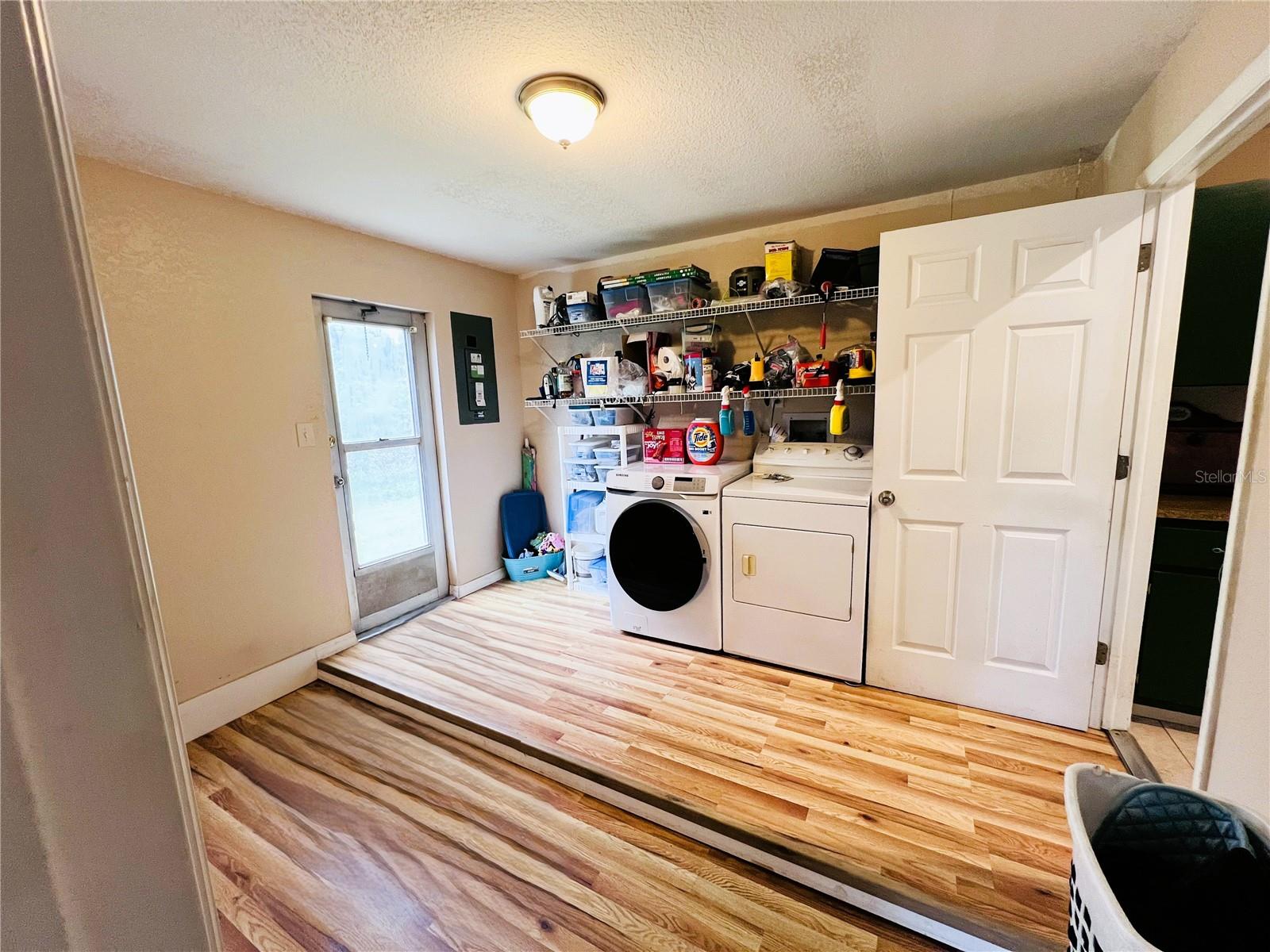 Image 10 of 29 For 15090 Rebecca Avenue