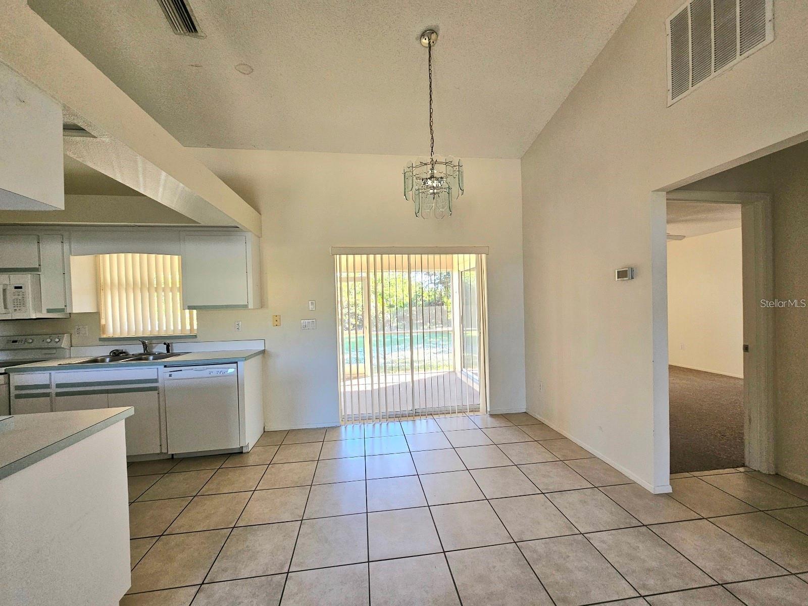 Image 12 of 40 For 6222 Berkeley Street