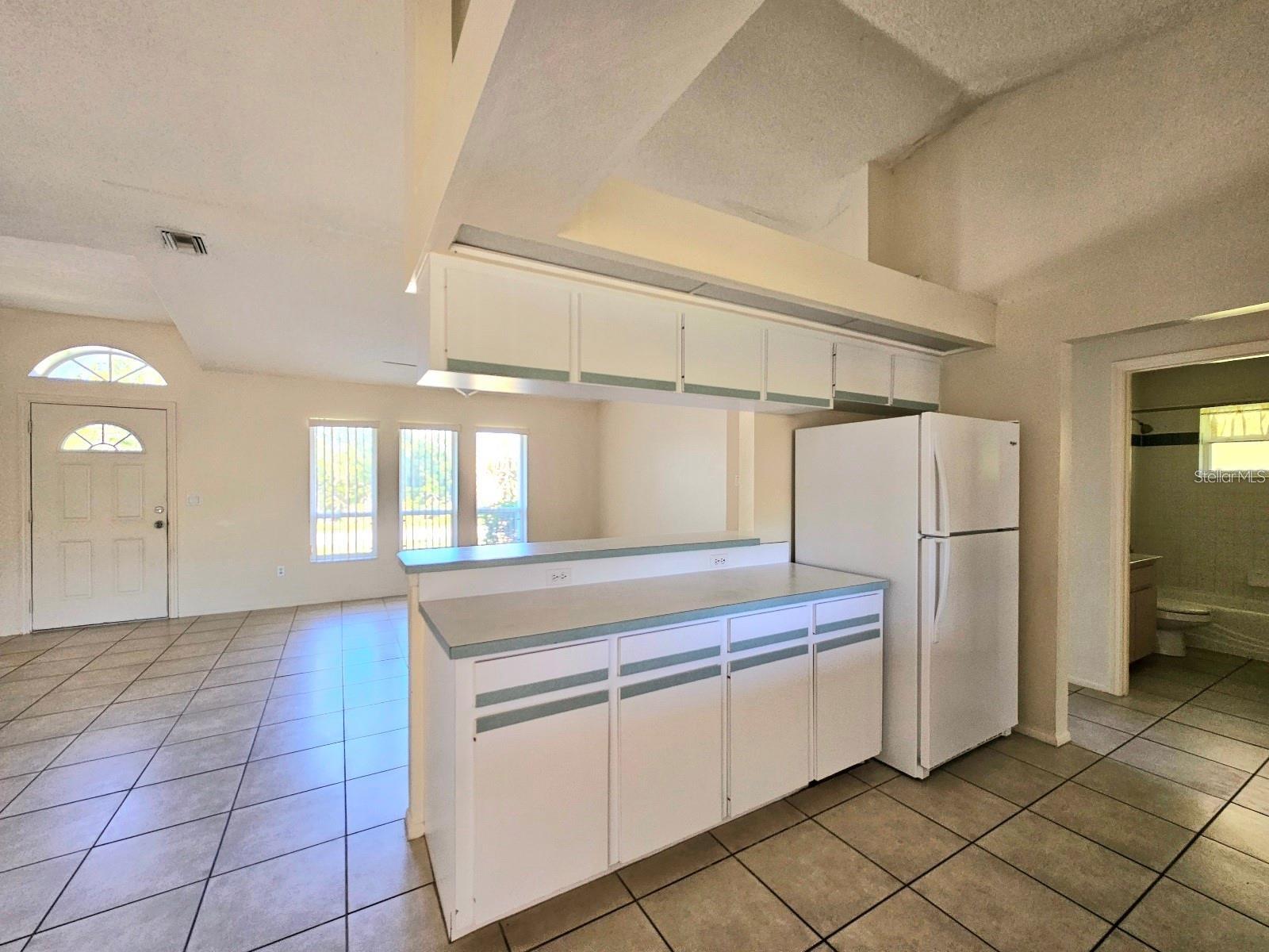 Image 6 of 40 For 6222 Berkeley Street