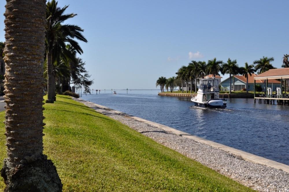 Image 6 of 11 For 21421 Harborside Boulevard