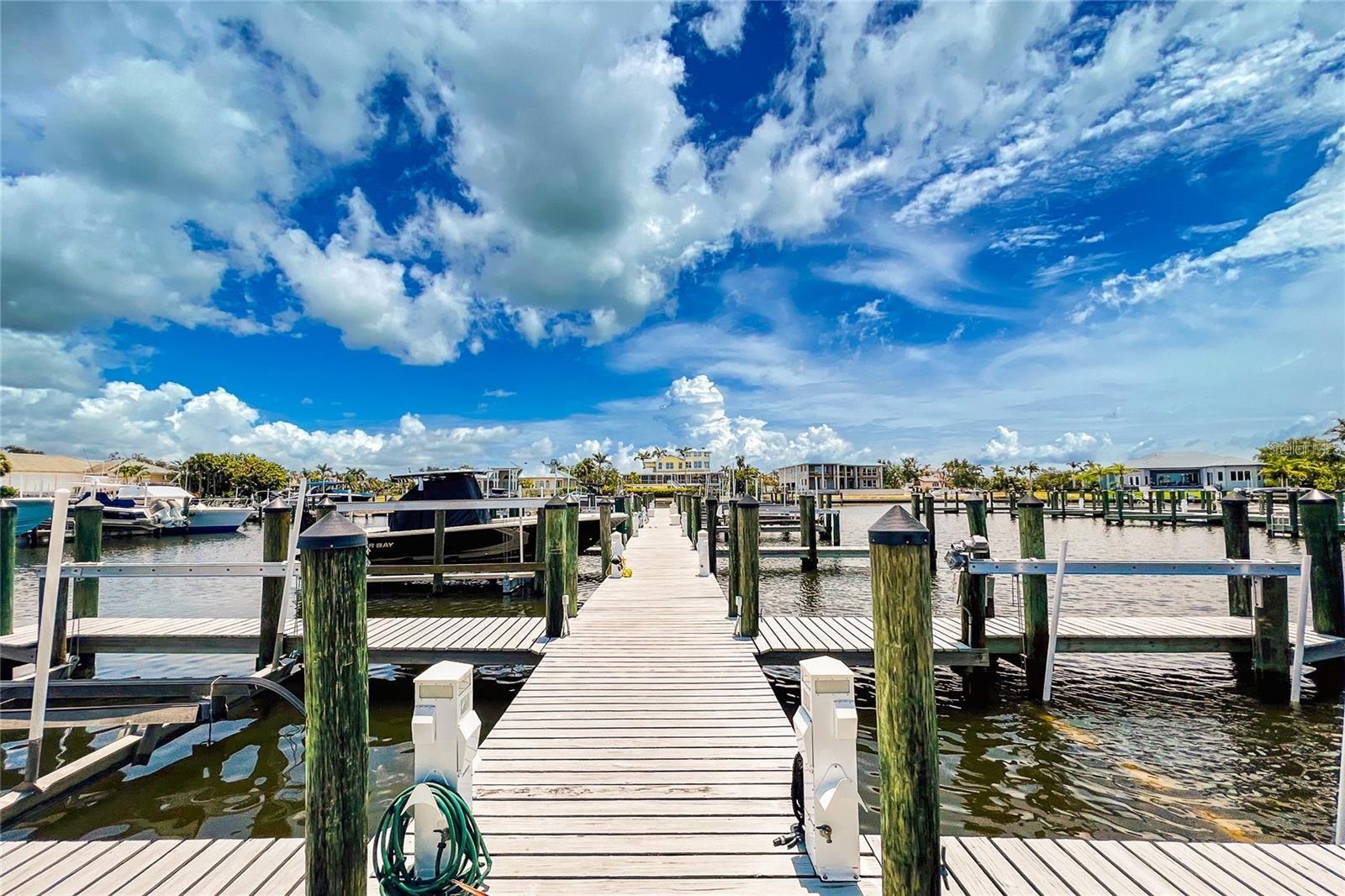 Image 9 of 11 For 21421 Harborside Boulevard