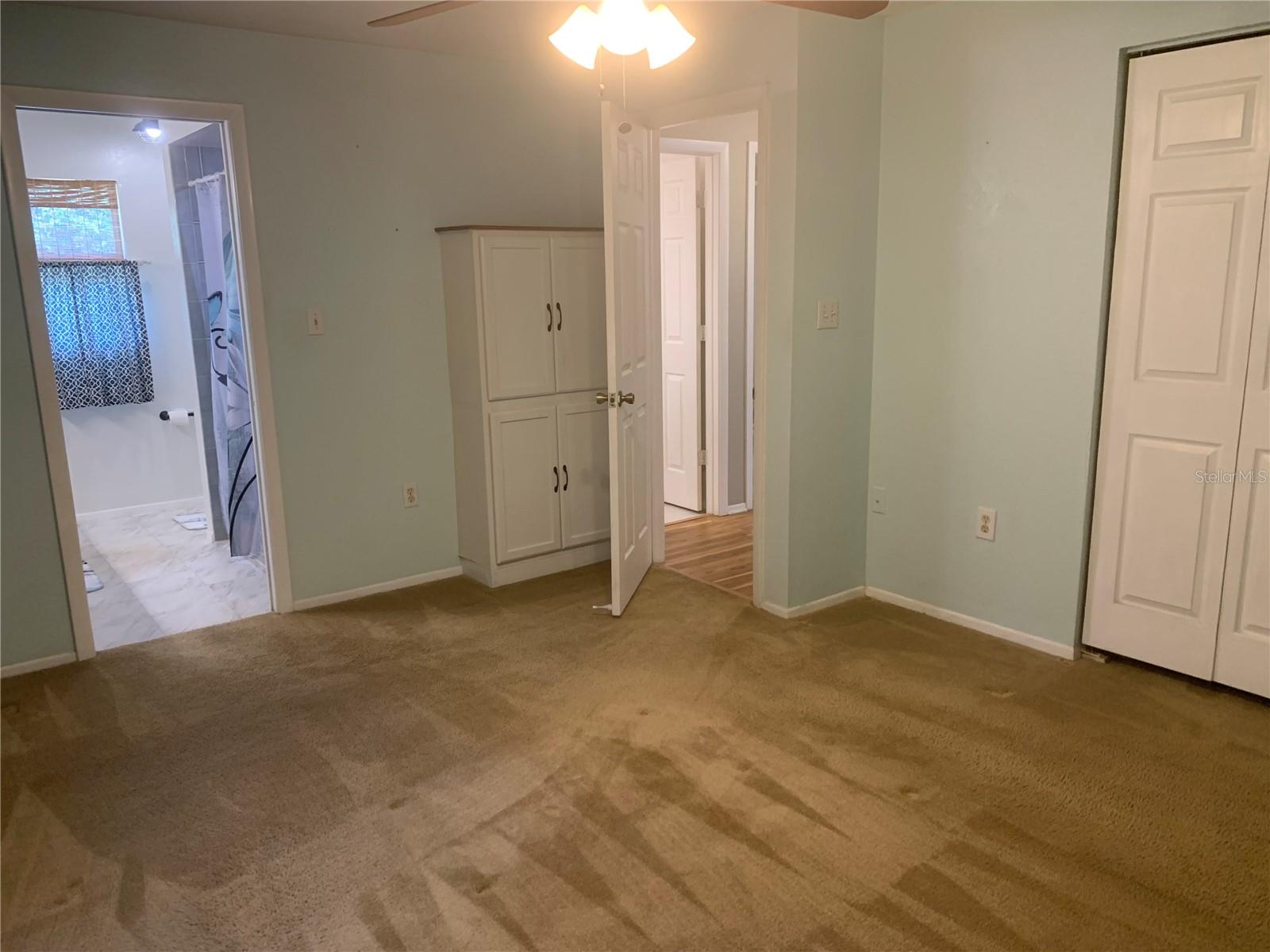 Image 15 of 33 For 17497 Clover Avenue