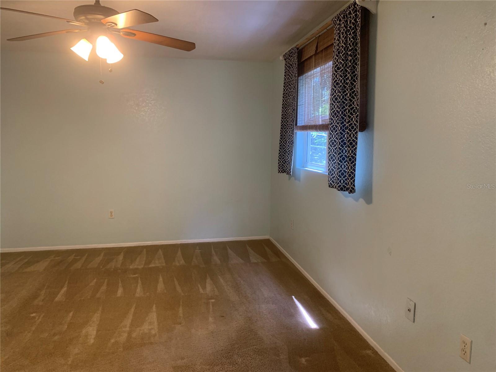 Image 16 of 33 For 17497 Clover Avenue