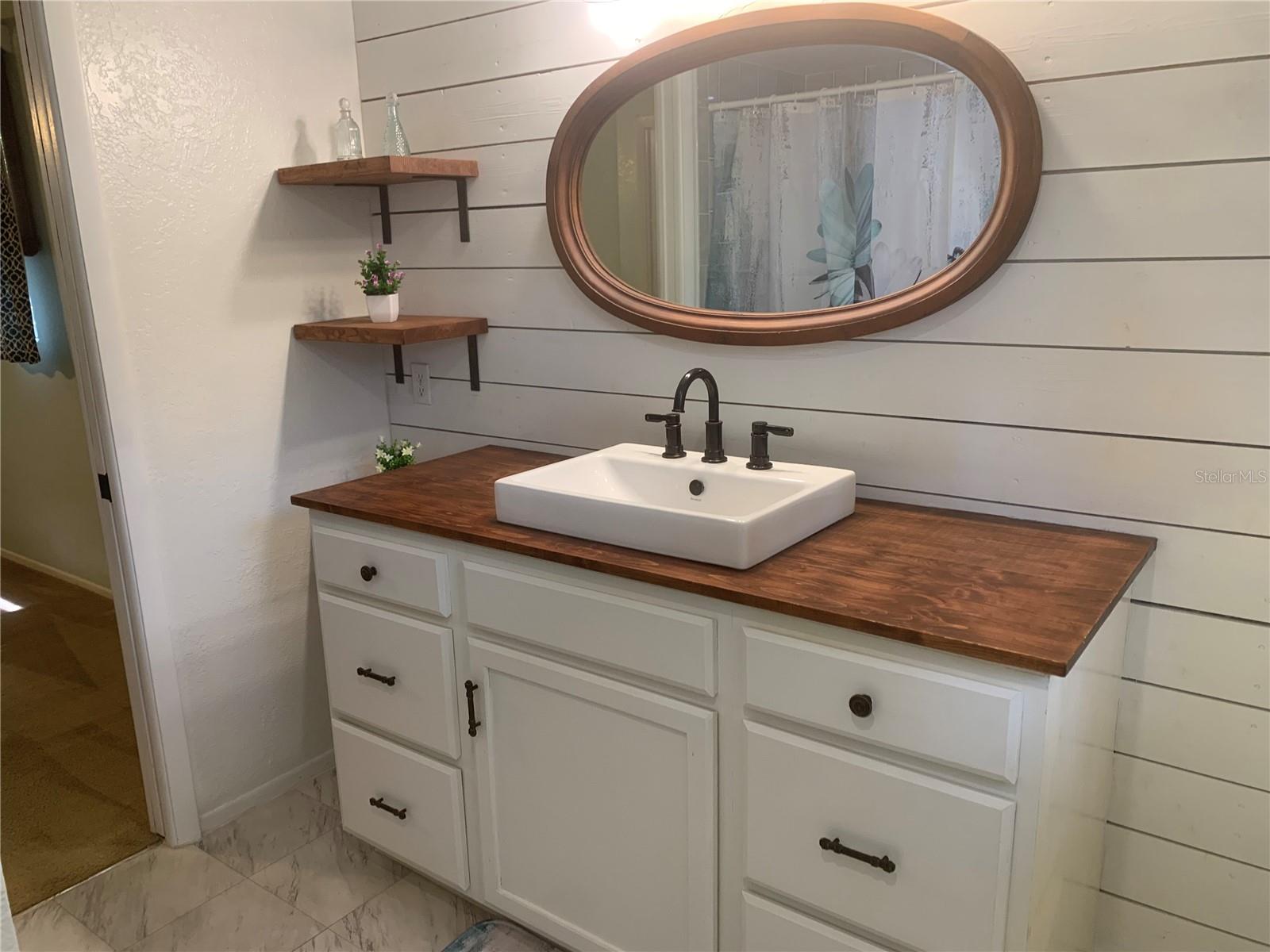 Image 18 of 33 For 17497 Clover Avenue