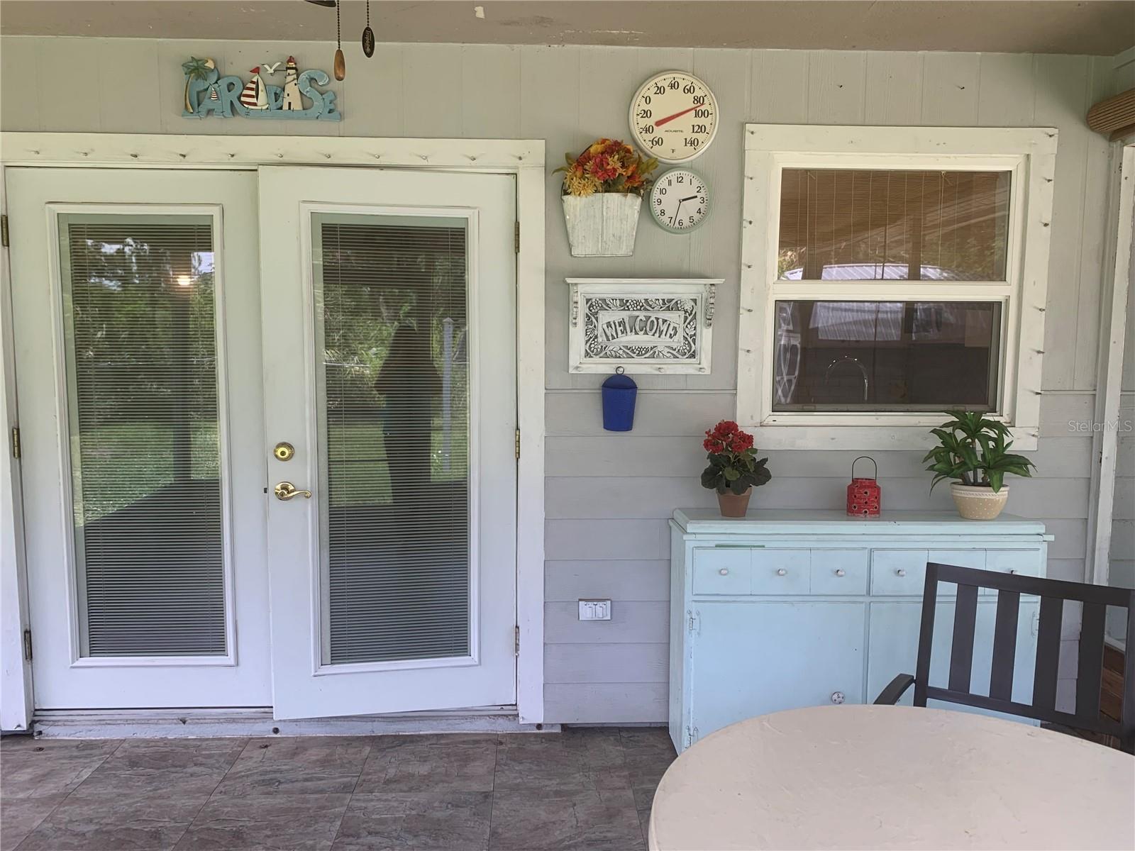 Image 27 of 33 For 17497 Clover Avenue