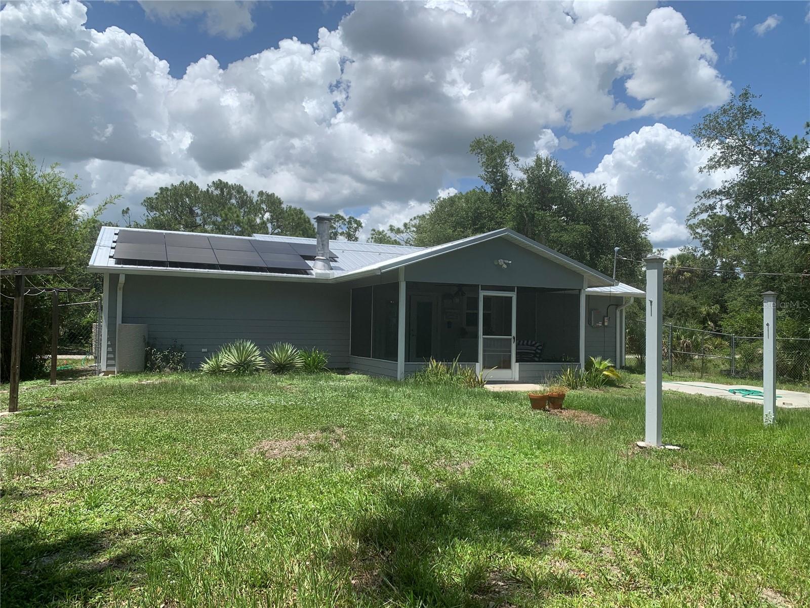 Image 30 of 33 For 17497 Clover Avenue