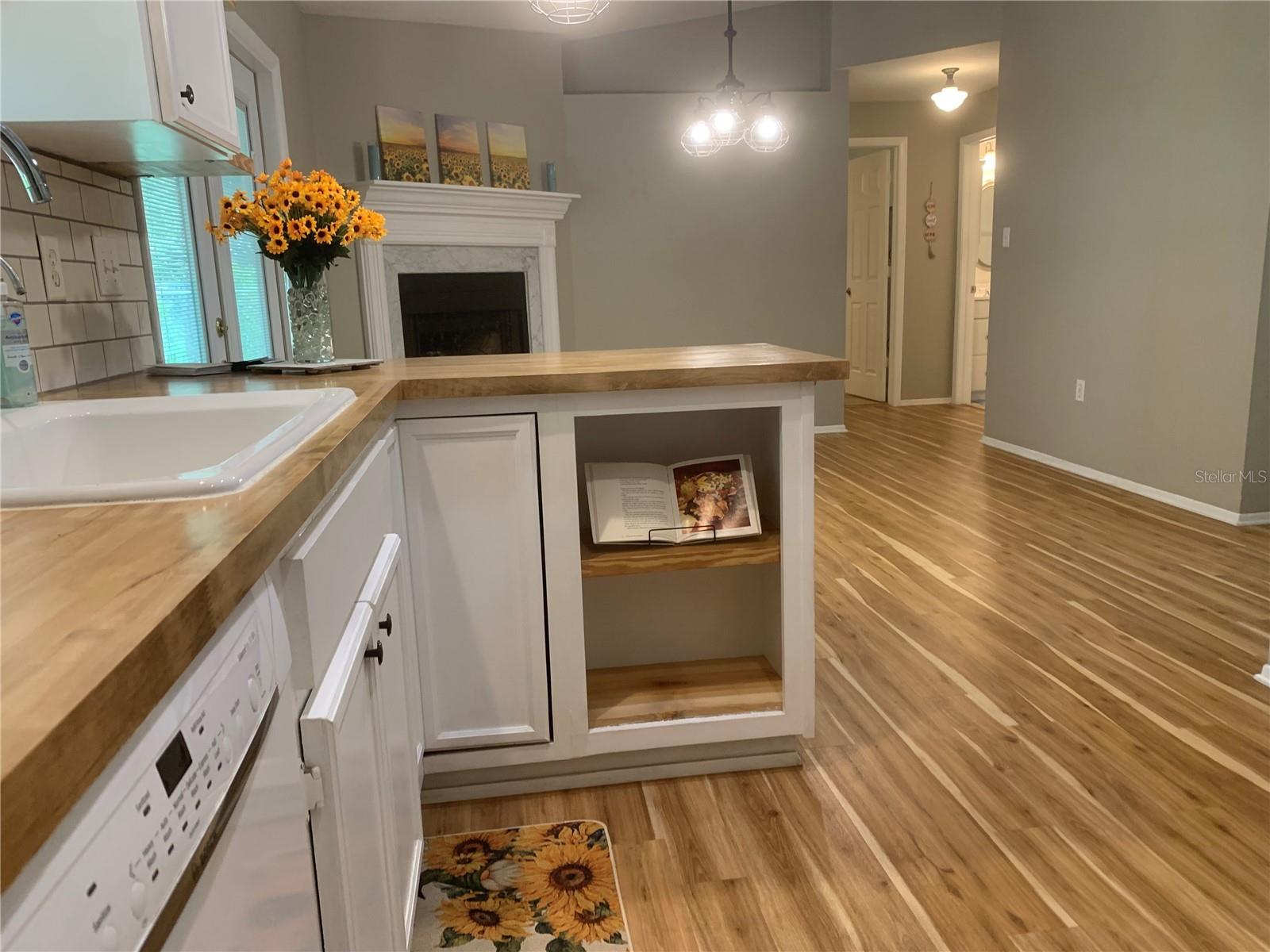 Image 8 of 33 For 17497 Clover Avenue