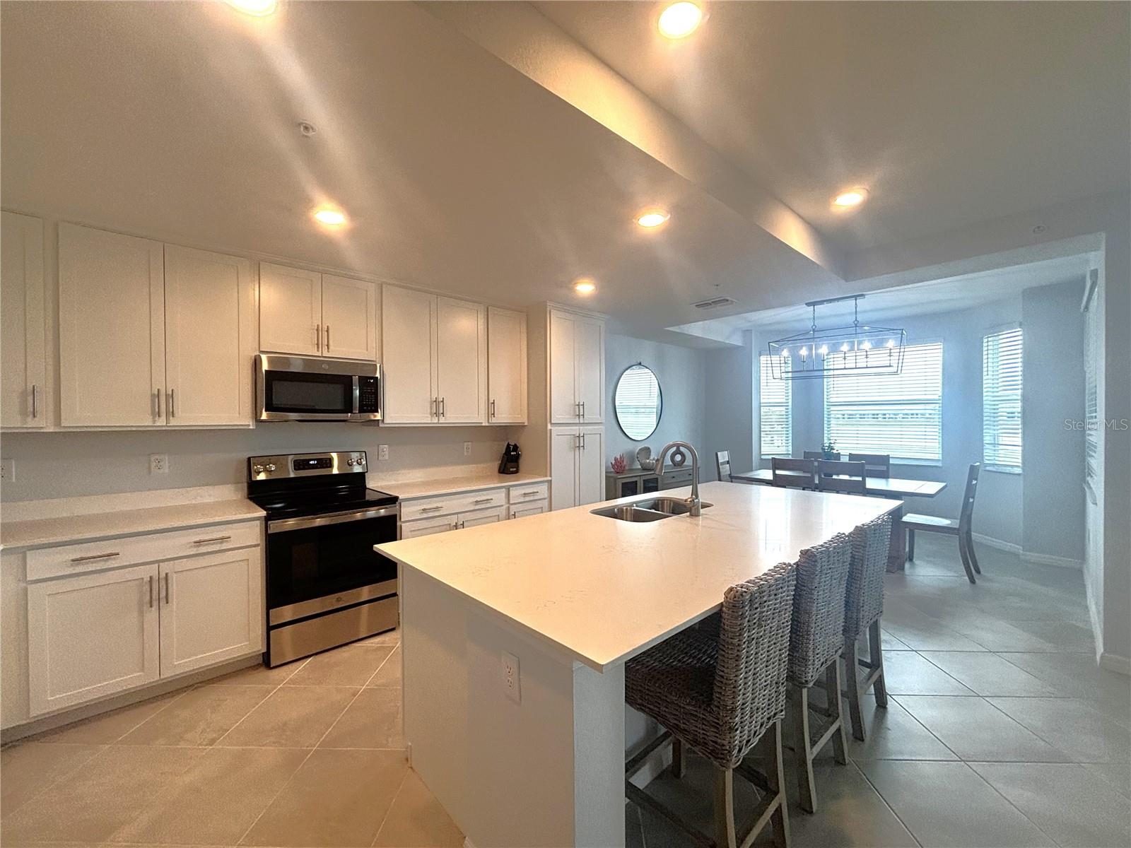 Image 3 of 41 For 12140 Wellen Golf Street 106