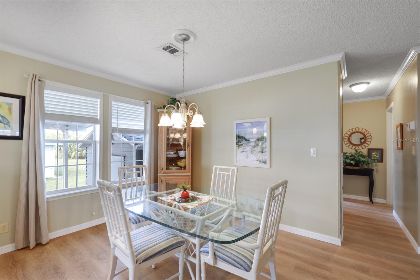 Image 15 of 99 For 2100 Kings Highway 376