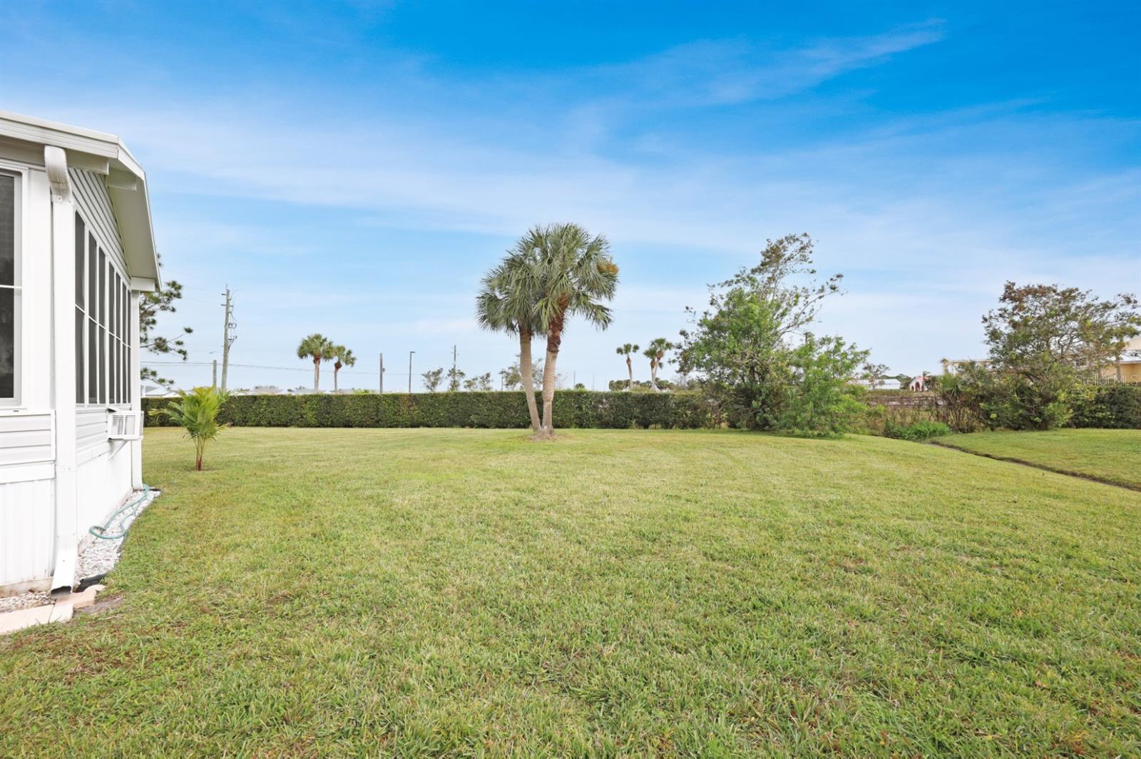 Image 34 of 99 For 2100 Kings Highway 376