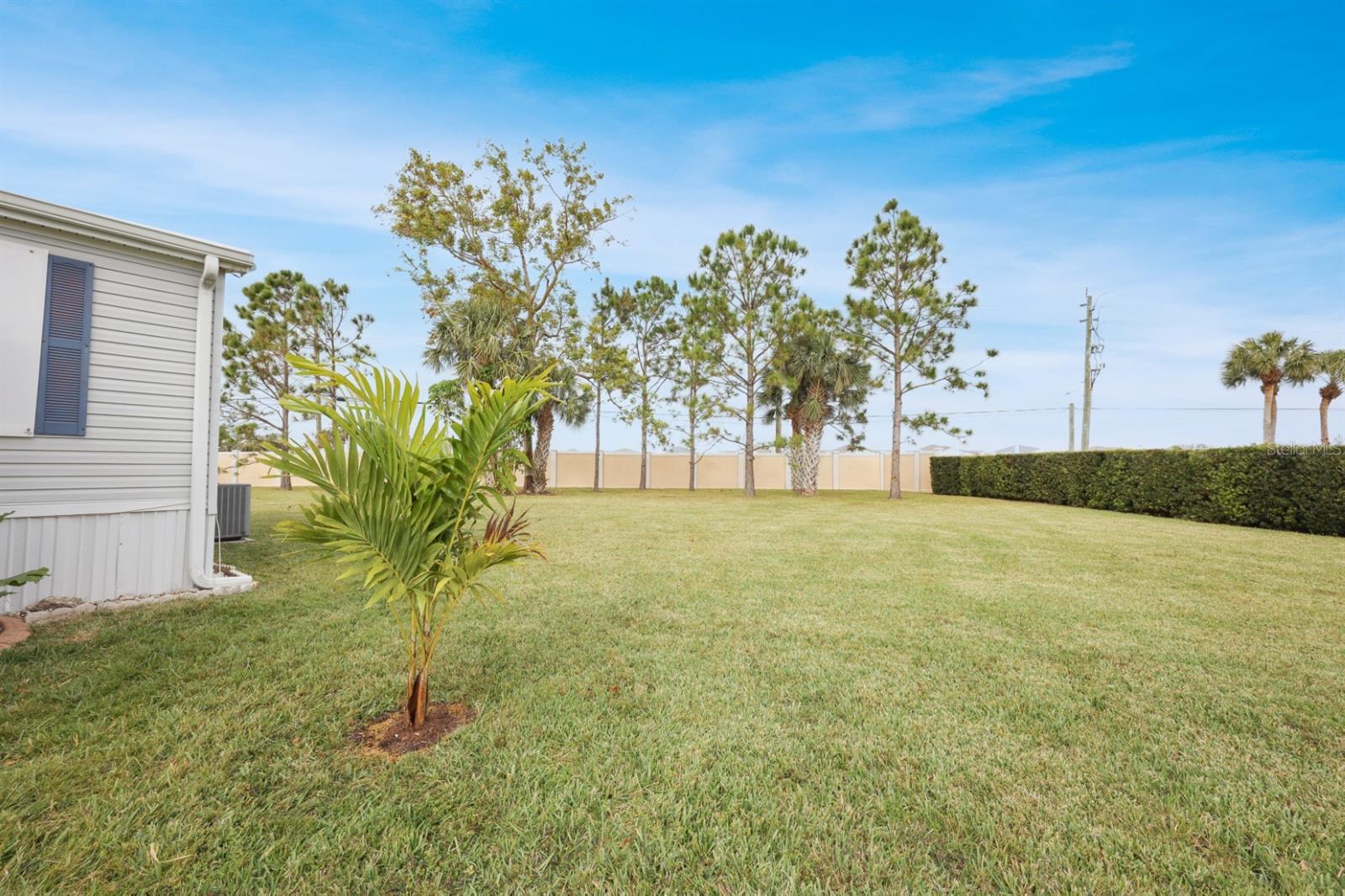 Image 37 of 99 For 2100 Kings Highway 376